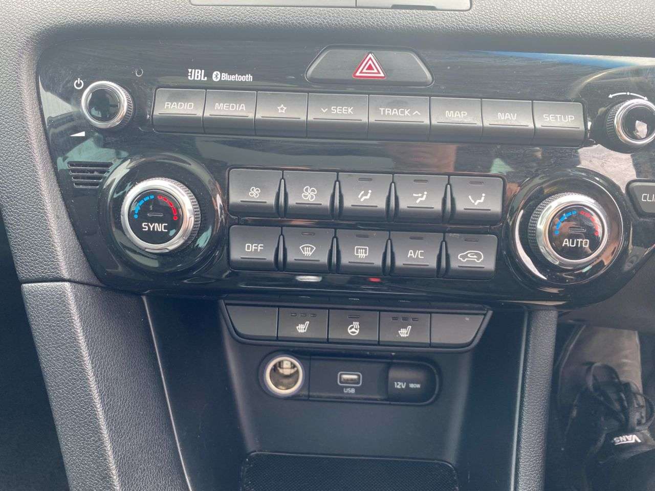2019 KIA SPORTAGE 2019 KIA SPORTAGE