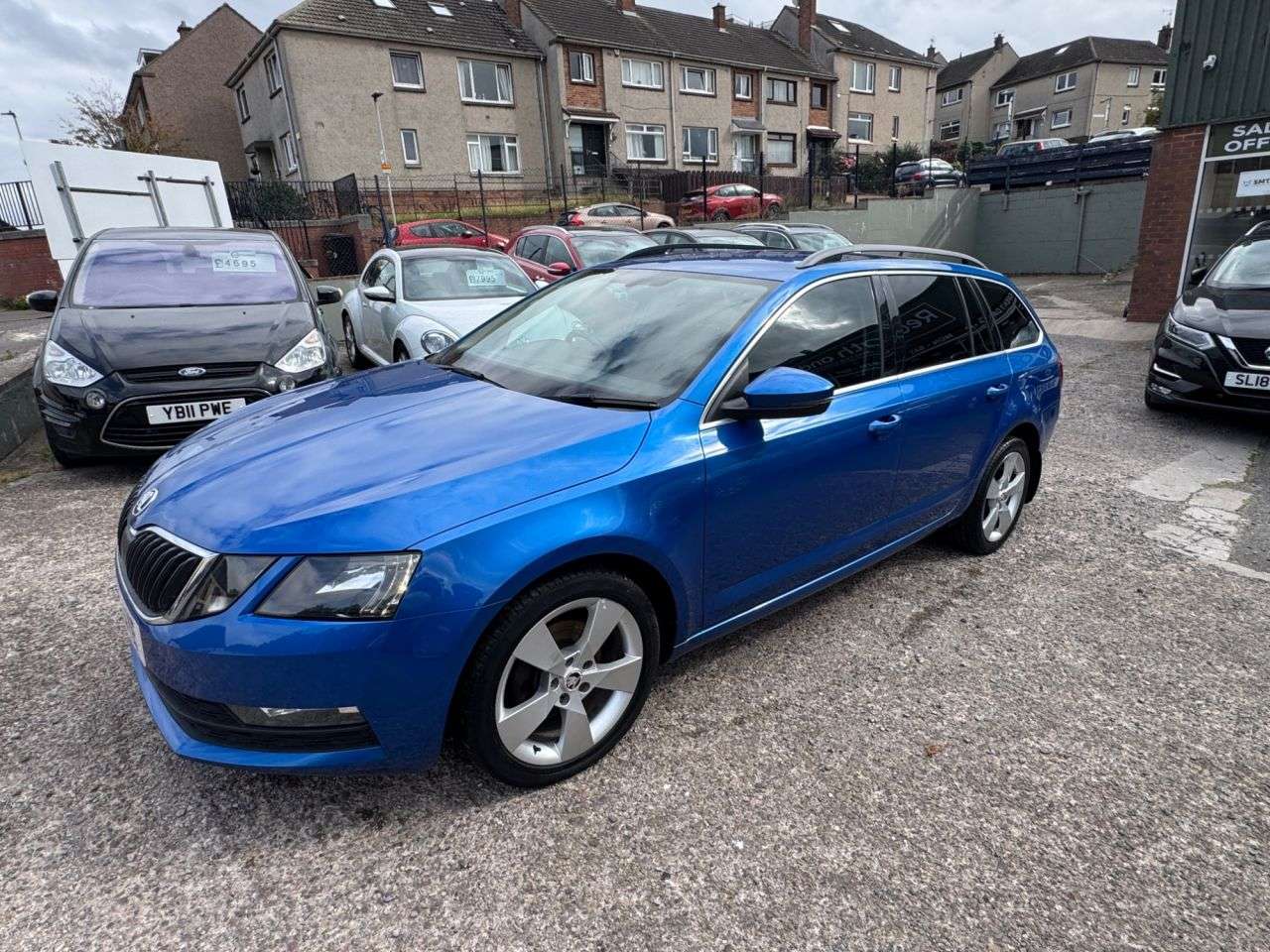 A 2018 SKODA OCTAVIA 1.0 TSI SE Technology Estate 5dr Petrol DSG Euro 6 (s/s) (115 ps) A 2018 SKODA OCTAVIA 1.0 TSI SE Technology Estate 5dr Petrol DSG Euro 6 (s/s) (115 ps)
