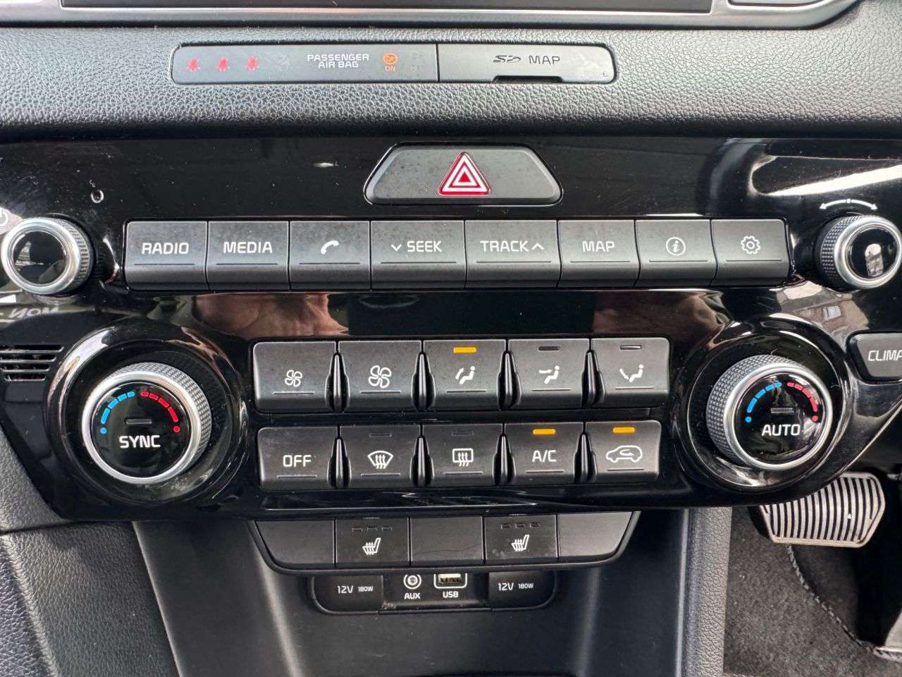 2018 KIA SPORTAGE 2018 KIA SPORTAGE
