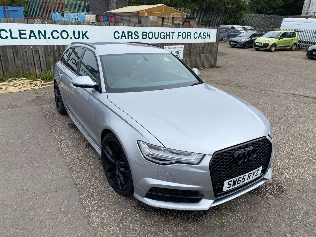 A 2015 AUDI A6 AVANT 2.0 TDI ultra Black Edition Estate 5dr Diesel Manual Euro 6 (s/s) (190 ps) A 2015 AUDI A6 AVANT 2.0 TDI ultra Black Edition Estate 5dr Diesel Manual Euro 6 (s/s) (190 ps)