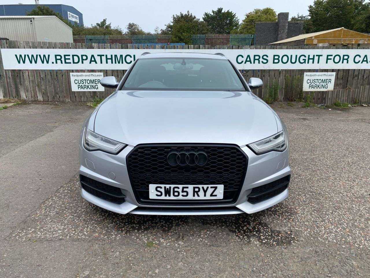 A 2015 AUDI A6 AVANT 2.0 TDI ultra Black Edition Estate 5dr Diesel Manual Euro 6 (s/s) (190 ps) A 2015 AUDI A6 AVANT 2.0 TDI ultra Black Edition Estate 5dr Diesel Manual Euro 6 (s/s) (190 ps)