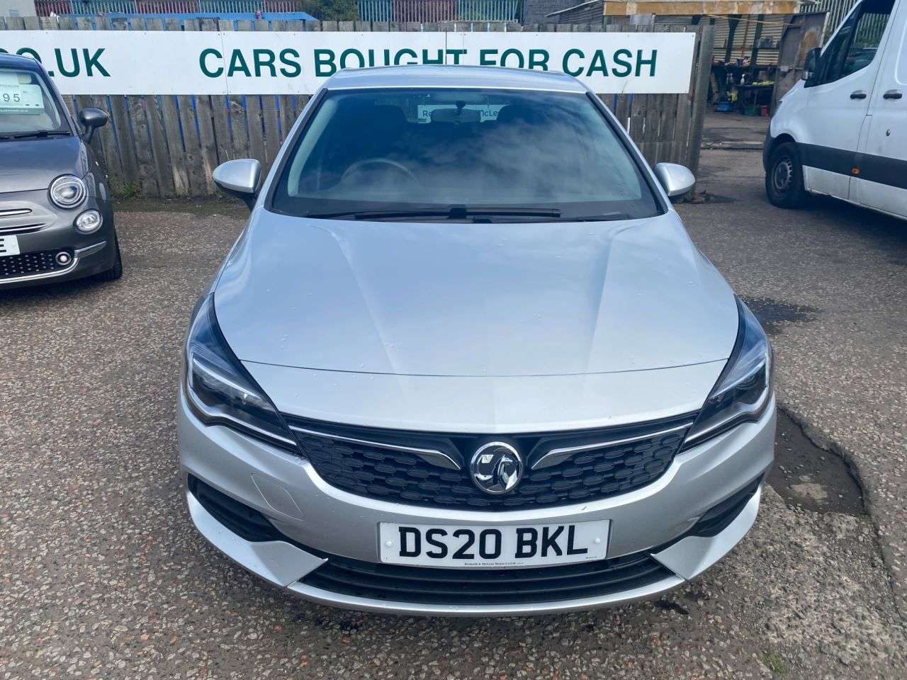A 2020 VAUXHALL ASTRA 1.2 Turbo Business Edition Nav Hatchback 5dr Petrol Manual Euro 6 (s/s) (13 A 2020 VAUXHALL ASTRA 1.2 Turbo Business Edition Nav Hatchback 5dr Petrol Manual Euro 6 (s/s) (13