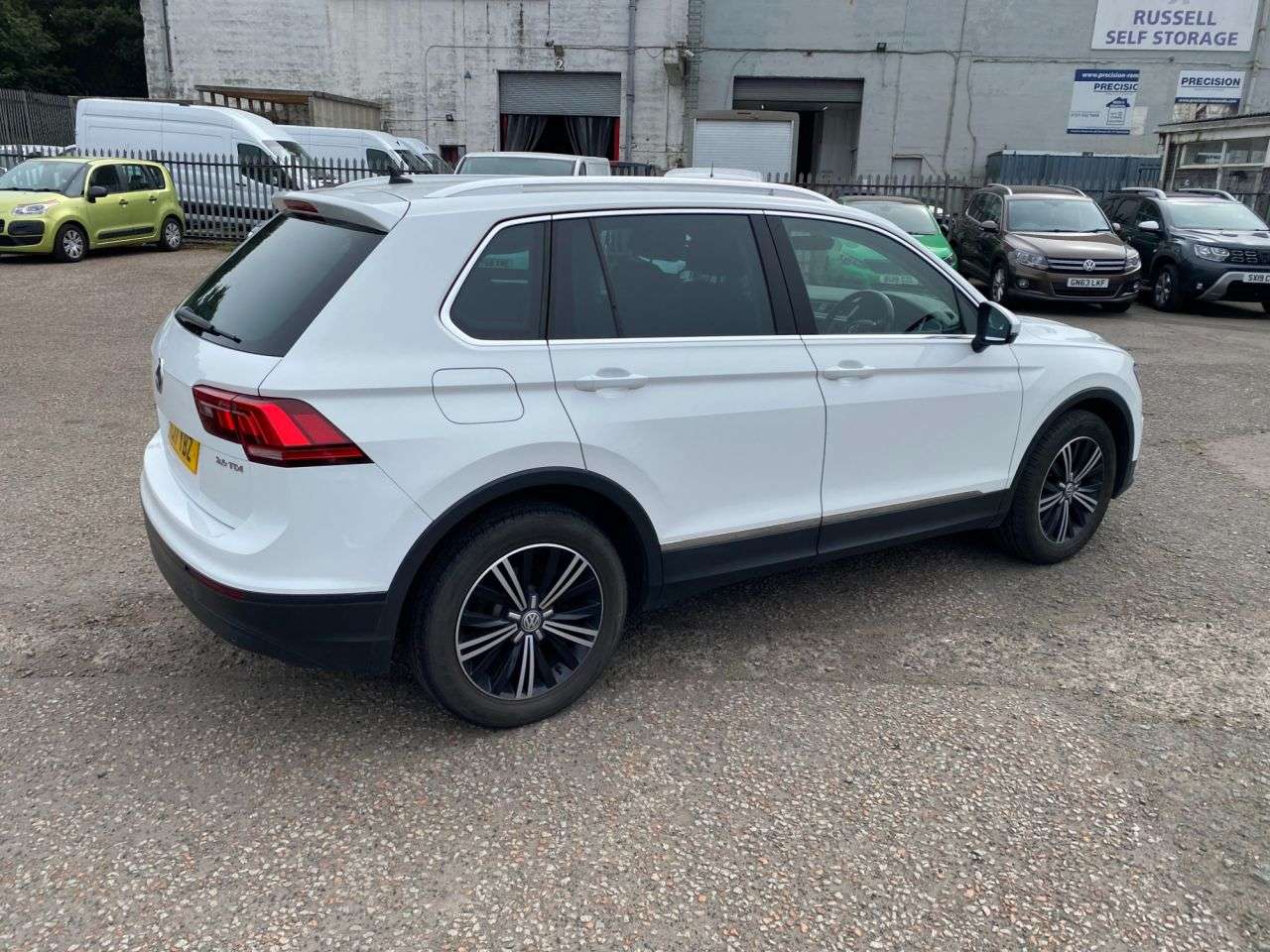 2017 VOLKSWAGEN TIGUAN 2017 VOLKSWAGEN TIGUAN