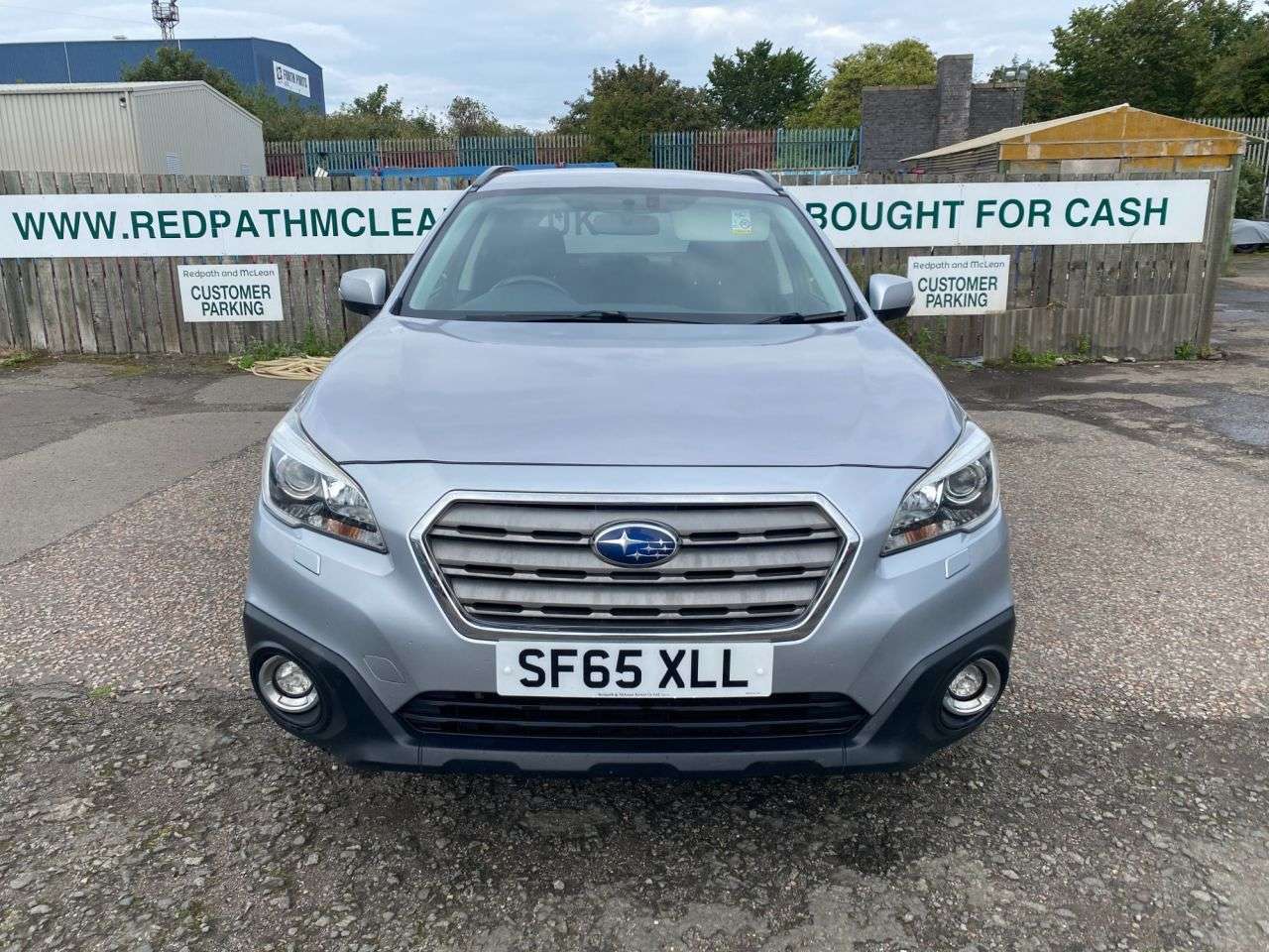 A 2015 SUBARU OUTBACK 2.0D SE Estate 5dr Diesel Manual 4WD Euro 6 (150 ps) A 2015 SUBARU OUTBACK 2.0D SE Estate 5dr Diesel Manual 4WD Euro 6 (150 ps)