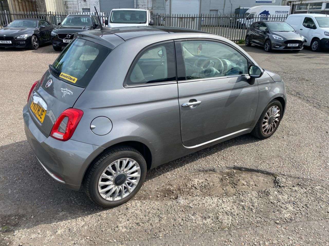 2017 FIAT 500 2017 FIAT 500