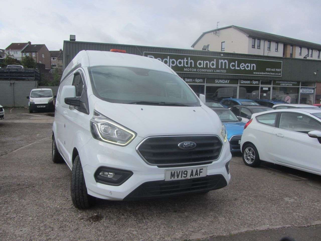A 2019 FORD TRANSIT CUSTOM 2.0 300 EcoBlue Limited Panel Van 5dr Diesel Manual L2 H2 Euro 6 (130 ps) A 2019 FORD TRANSIT CUSTOM 2.0 300 EcoBlue Limited Panel Van 5dr Diesel Manual L2 H2 Euro 6 (130 ps)