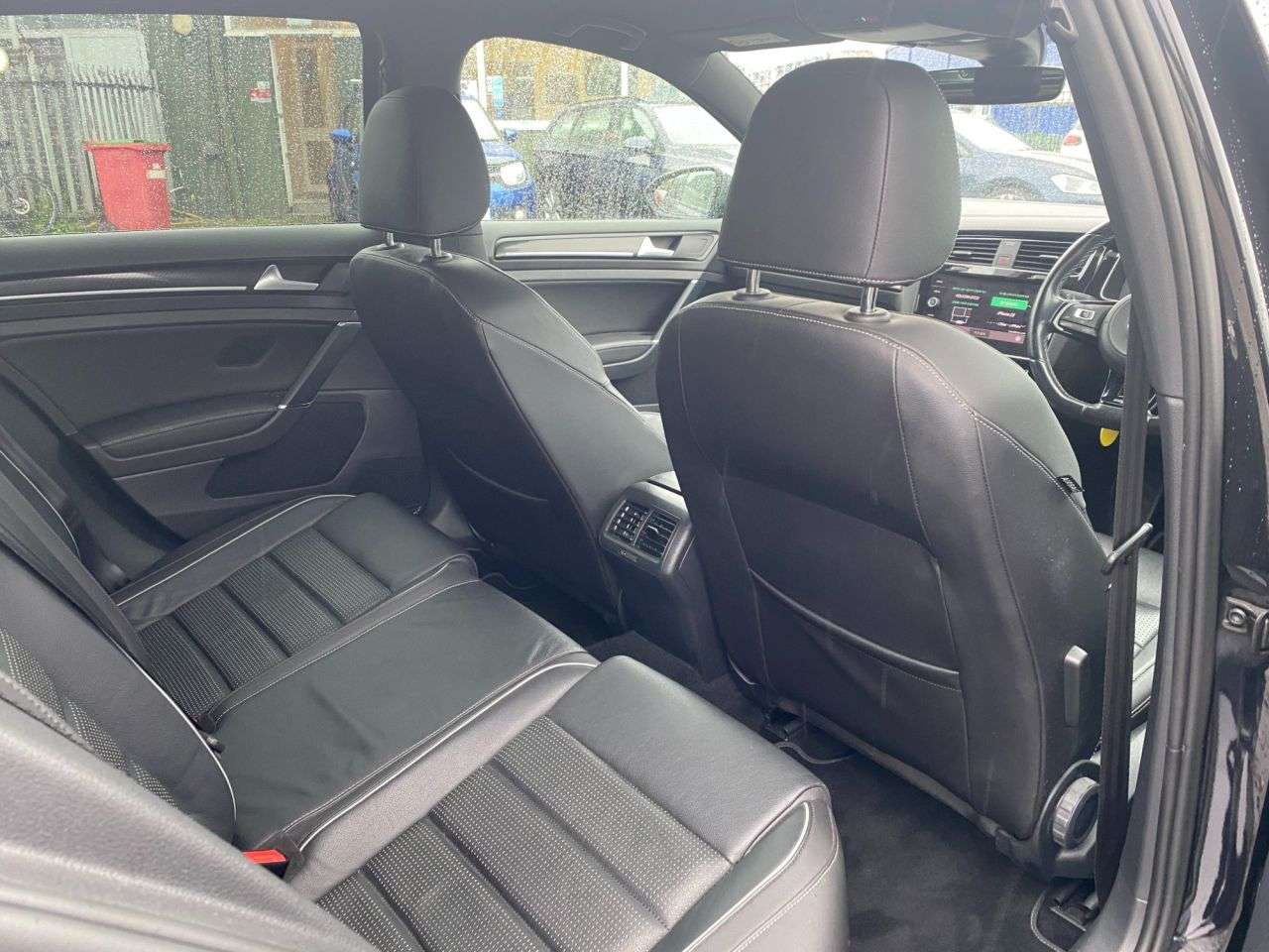 2019 VOLKSWAGEN GOLF 2019 VOLKSWAGEN GOLF