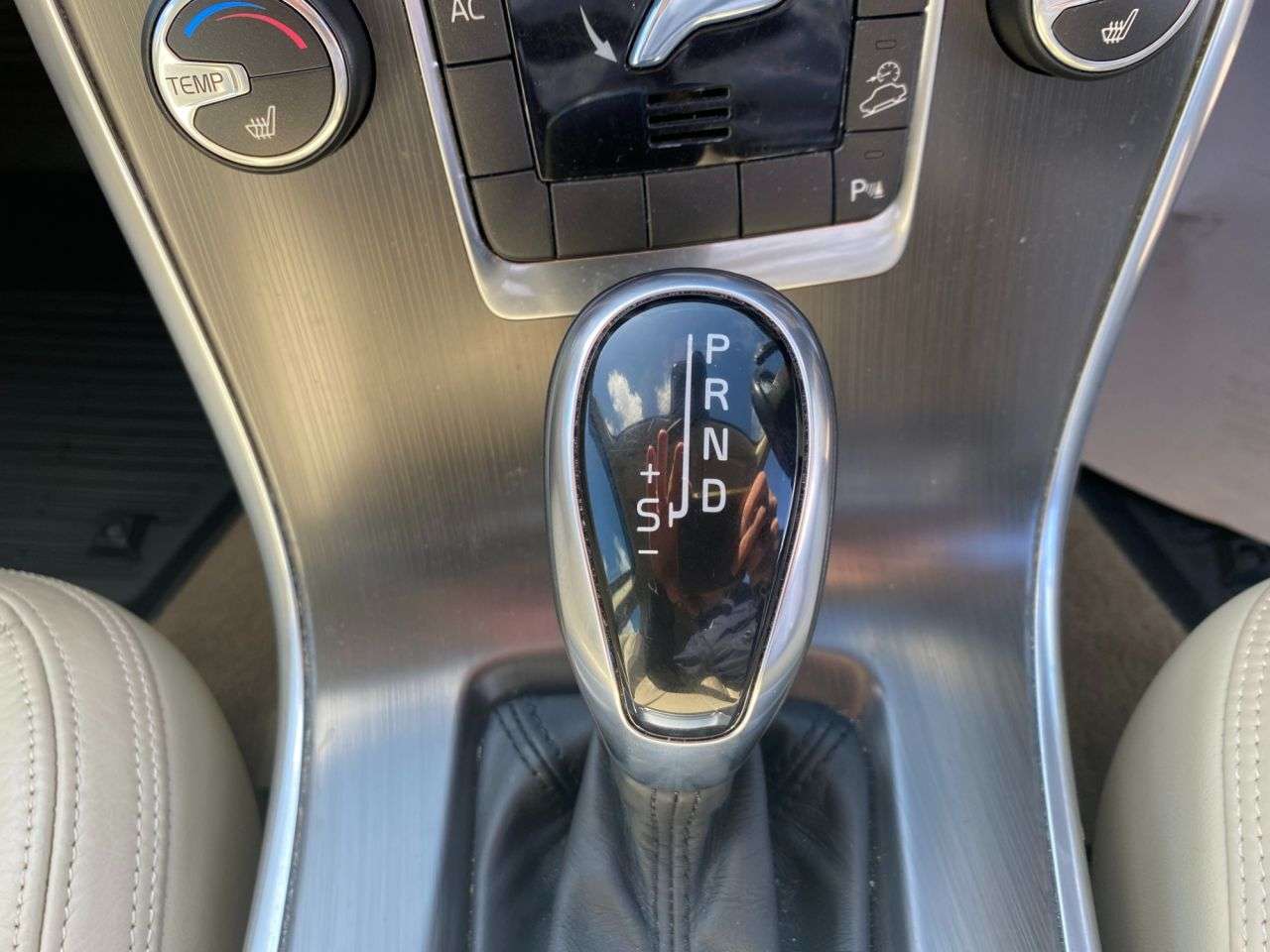 2013 VOLVO XC60 2013 VOLVO XC60