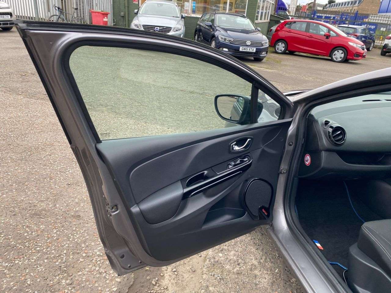 2014 RENAULT CLIO 2014 RENAULT CLIO