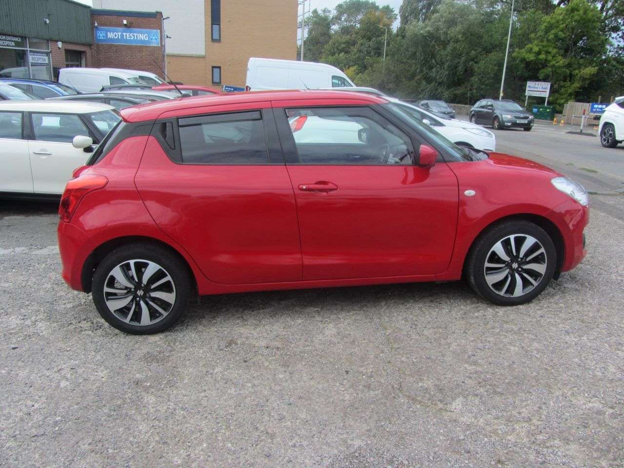 A 2020 SUZUKI SWIFT 1.2 Dualjet MHEV SZ-T Hatchback 5dr Petrol Hybrid Manual Euro 6 (s/s) (90 p A 2020 SUZUKI SWIFT 1.2 Dualjet MHEV SZ-T Hatchback 5dr Petrol Hybrid Manual Euro 6 (s/s) (90 p