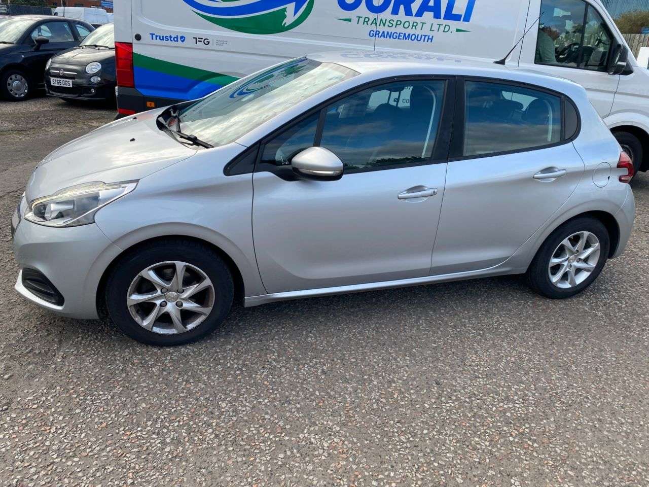 A 2016 PEUGEOT 208 1.0 PureTech Active Hatchback 5dr Petrol Manual Euro 6 (68 ps) A 2016 PEUGEOT 208 1.0 PureTech Active Hatchback 5dr Petrol Manual Euro 6 (68 ps)