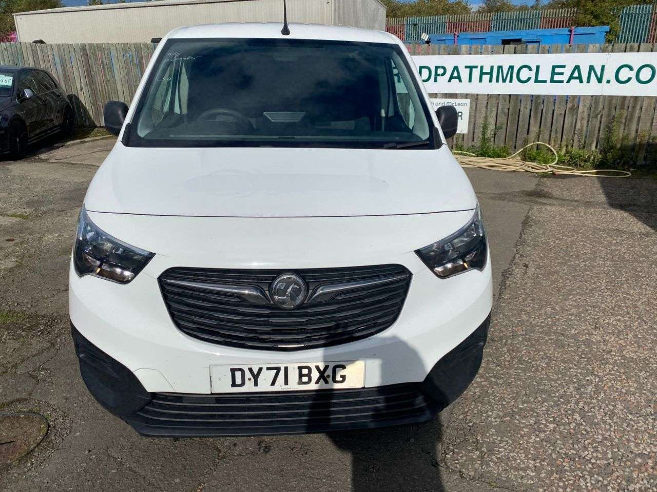 A 2022 VAUXHALL COMBO 1.5 Turbo D 2300 Dynamic Panel Van 4dr Diesel Manual L2 H1 Euro 6 (100 ps) A 2022 VAUXHALL COMBO 1.5 Turbo D 2300 Dynamic Panel Van 4dr Diesel Manual L2 H1 Euro 6 (100 ps)