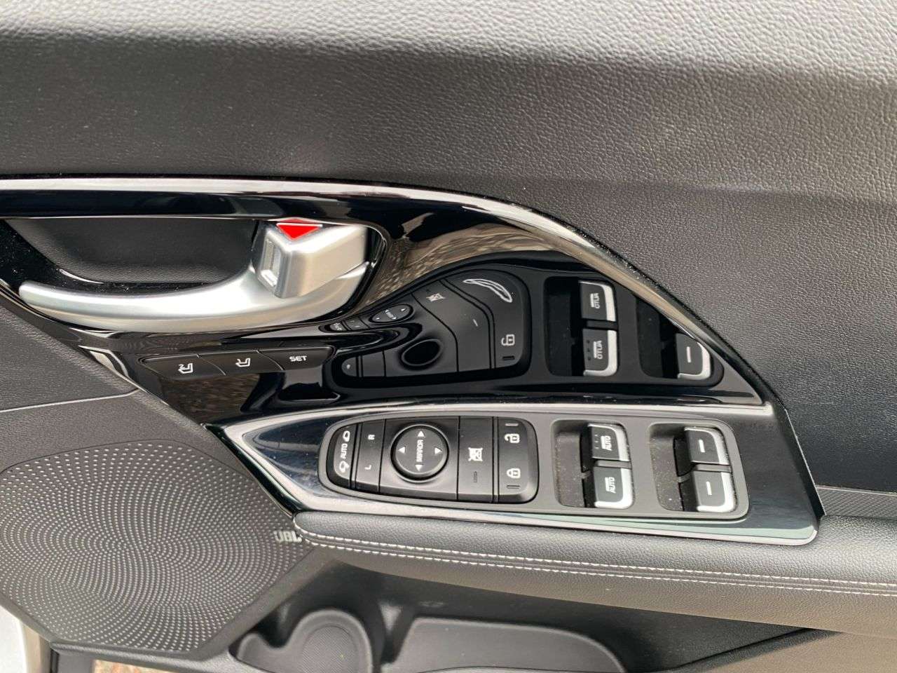 2021 KIA NIRO 2021 KIA NIRO