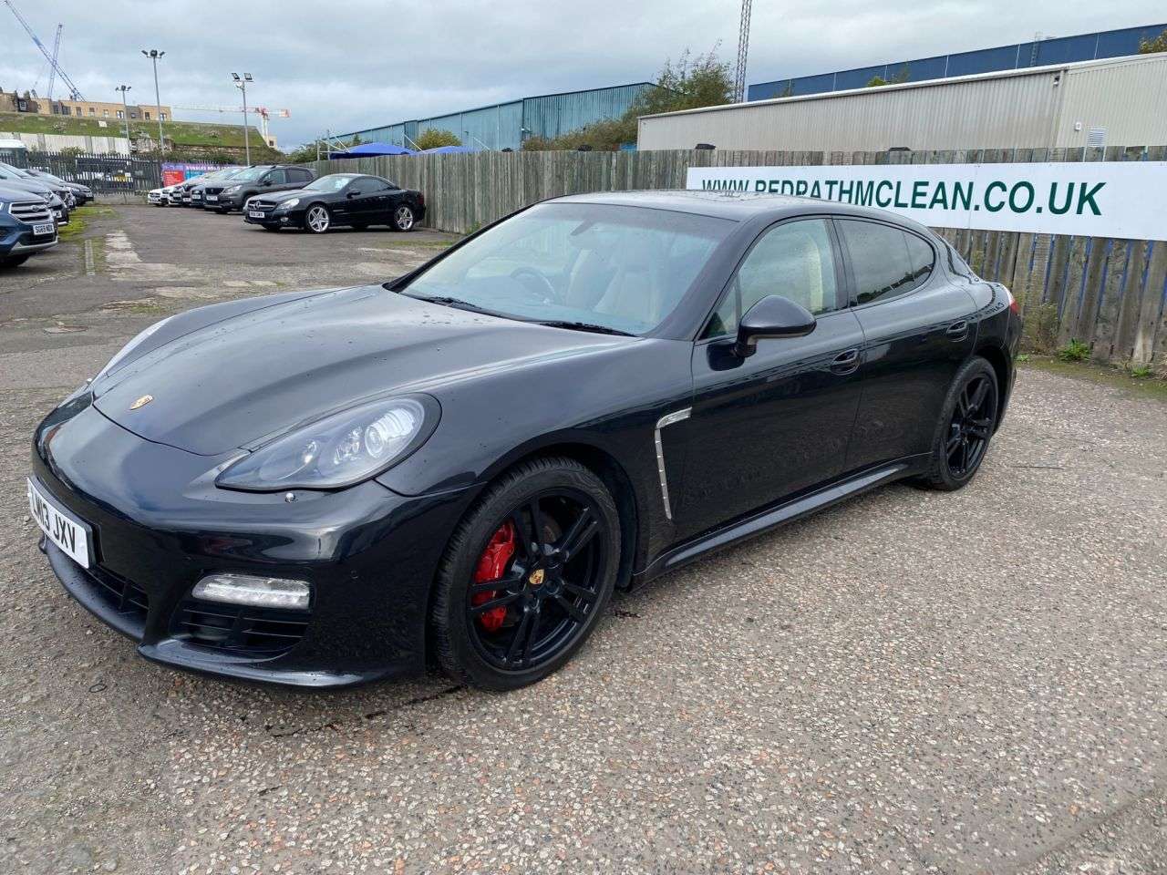A 2013 PORSCHE PANAMERA 3.0D V6 Platinum Edition Hatchback 5dr Diesel TiptronicS Euro 5 (s/s) (250 A 2013 PORSCHE PANAMERA 3.0D V6 Platinum Edition Hatchback 5dr Diesel TiptronicS Euro 5 (s/s) (250