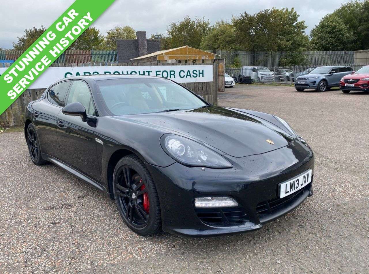 A 2013 PORSCHE PANAMERA 3.0D V6 Platinum Edition Hatchback 5dr Diesel TiptronicS Euro 5 (s/s) (250 A 2013 PORSCHE PANAMERA 3.0D V6 Platinum Edition Hatchback 5dr Diesel TiptronicS Euro 5 (s/s) (250