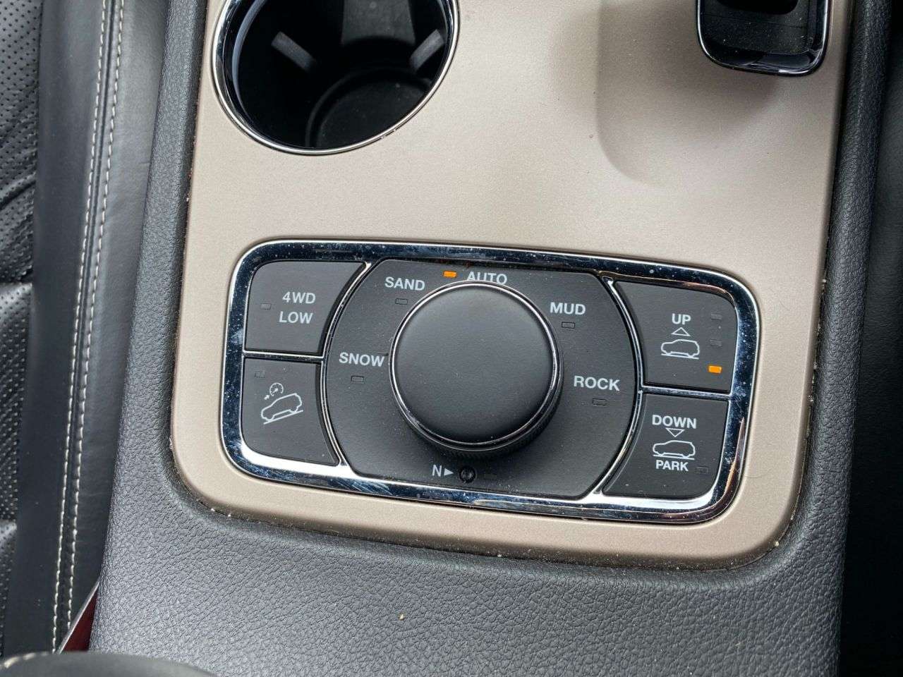 2015 JEEP GRAND CHEROKEE 2015 JEEP GRAND CHEROKEE