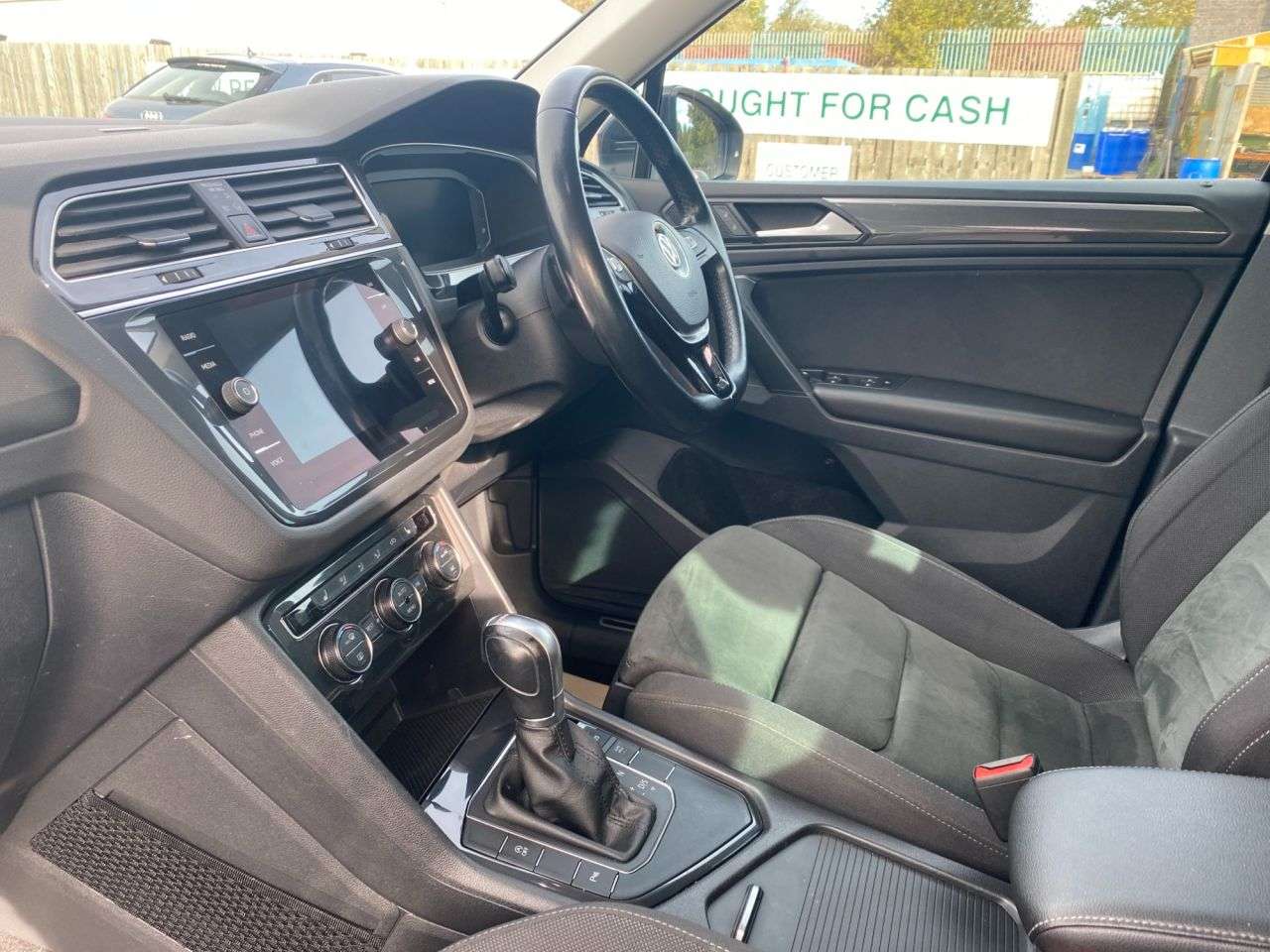2019 VOLKSWAGEN TIGUAN 2019 VOLKSWAGEN TIGUAN