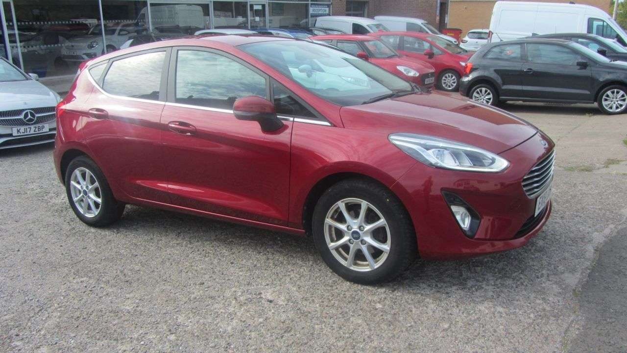 A 2018 FORD FIESTA 1.0T EcoBoost Zetec Hatchback 5dr Petrol Manual Euro 6 (s/s) (100 ps) A 2018 FORD FIESTA 1.0T EcoBoost Zetec Hatchback 5dr Petrol Manual Euro 6 (s/s) (100 ps)