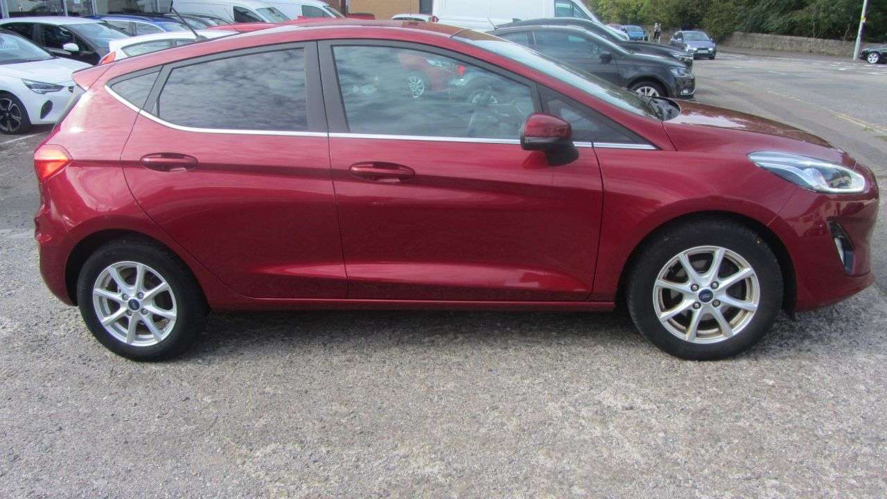 A 2018 FORD FIESTA 1.0T EcoBoost Zetec Hatchback 5dr Petrol Manual Euro 6 (s/s) (100 ps) A 2018 FORD FIESTA 1.0T EcoBoost Zetec Hatchback 5dr Petrol Manual Euro 6 (s/s) (100 ps)