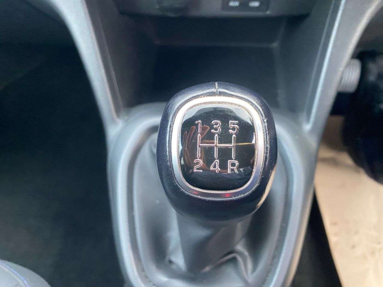 A 2018 HYUNDAI I10 1.0 GO! SE Hatchback 5dr Petrol Manual Euro 6 (66 ps) A 2018 HYUNDAI I10 1.0 GO! SE Hatchback 5dr Petrol Manual Euro 6 (66 ps)
