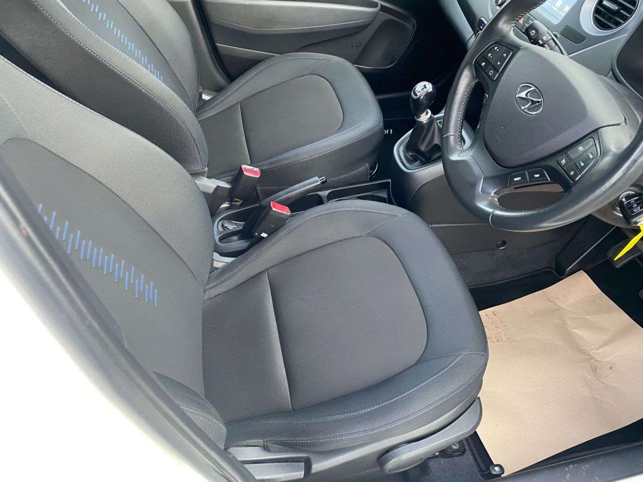 2018 HYUNDAI I10 2018 HYUNDAI I10