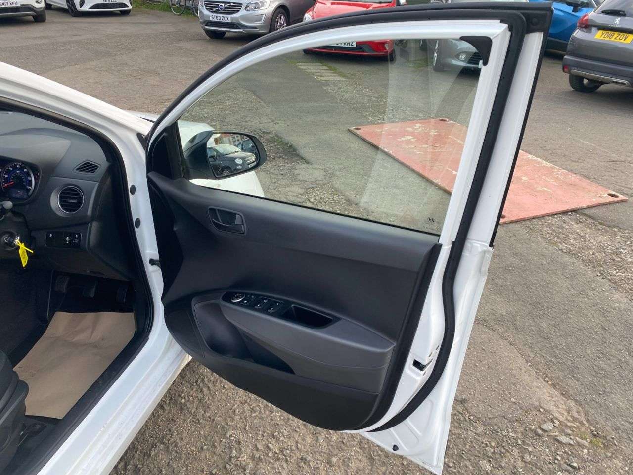 2018 HYUNDAI I10 2018 HYUNDAI I10