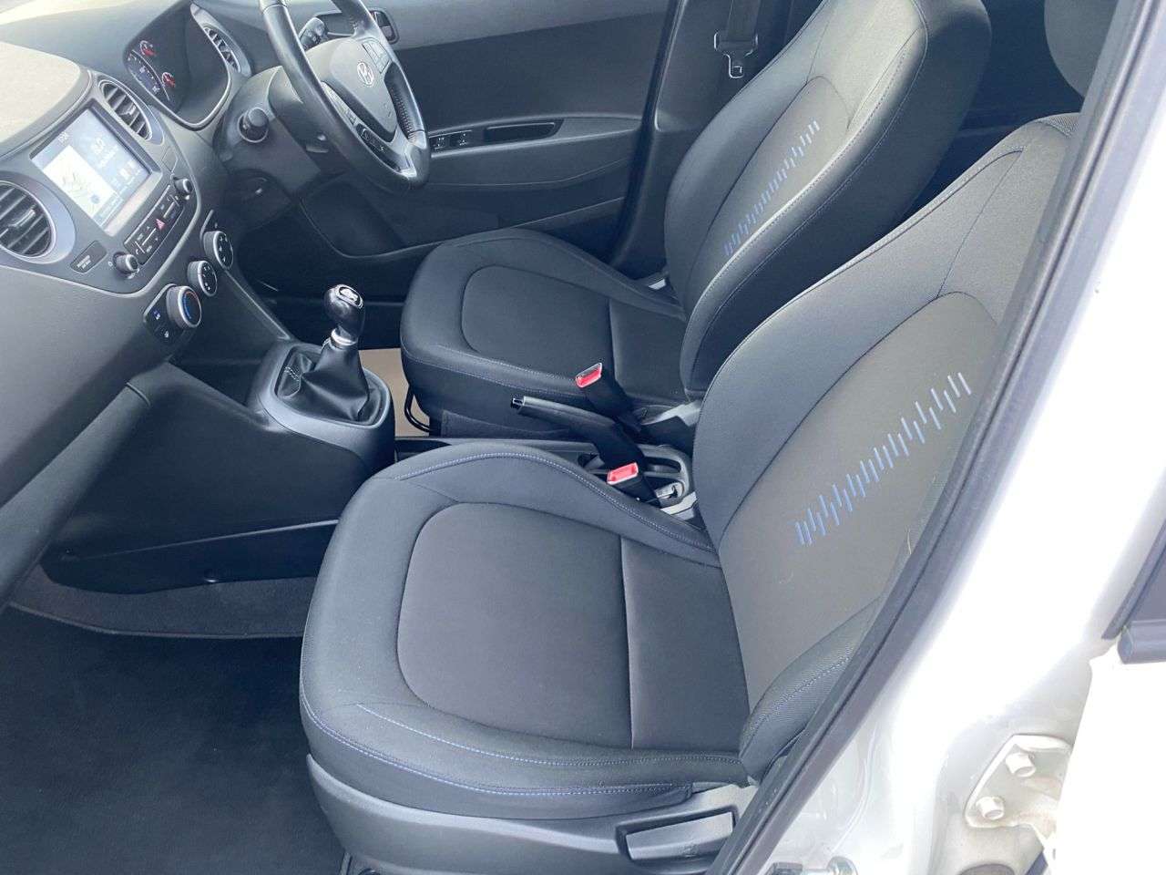 2018 HYUNDAI I10 2018 HYUNDAI I10
