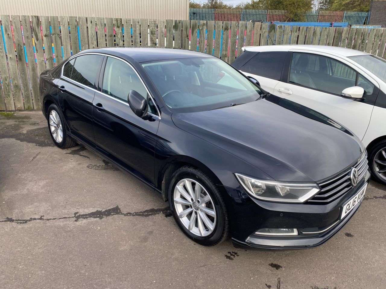A 2016 VOLKSWAGEN PASSAT 1.6 TDI BlueMotion Tech SE Business Saloon 4dr Diesel Manual Euro 6 (s/s) ( A 2016 VOLKSWAGEN PASSAT 1.6 TDI BlueMotion Tech SE Business Saloon 4dr Diesel Manual Euro 6 (s/s) (