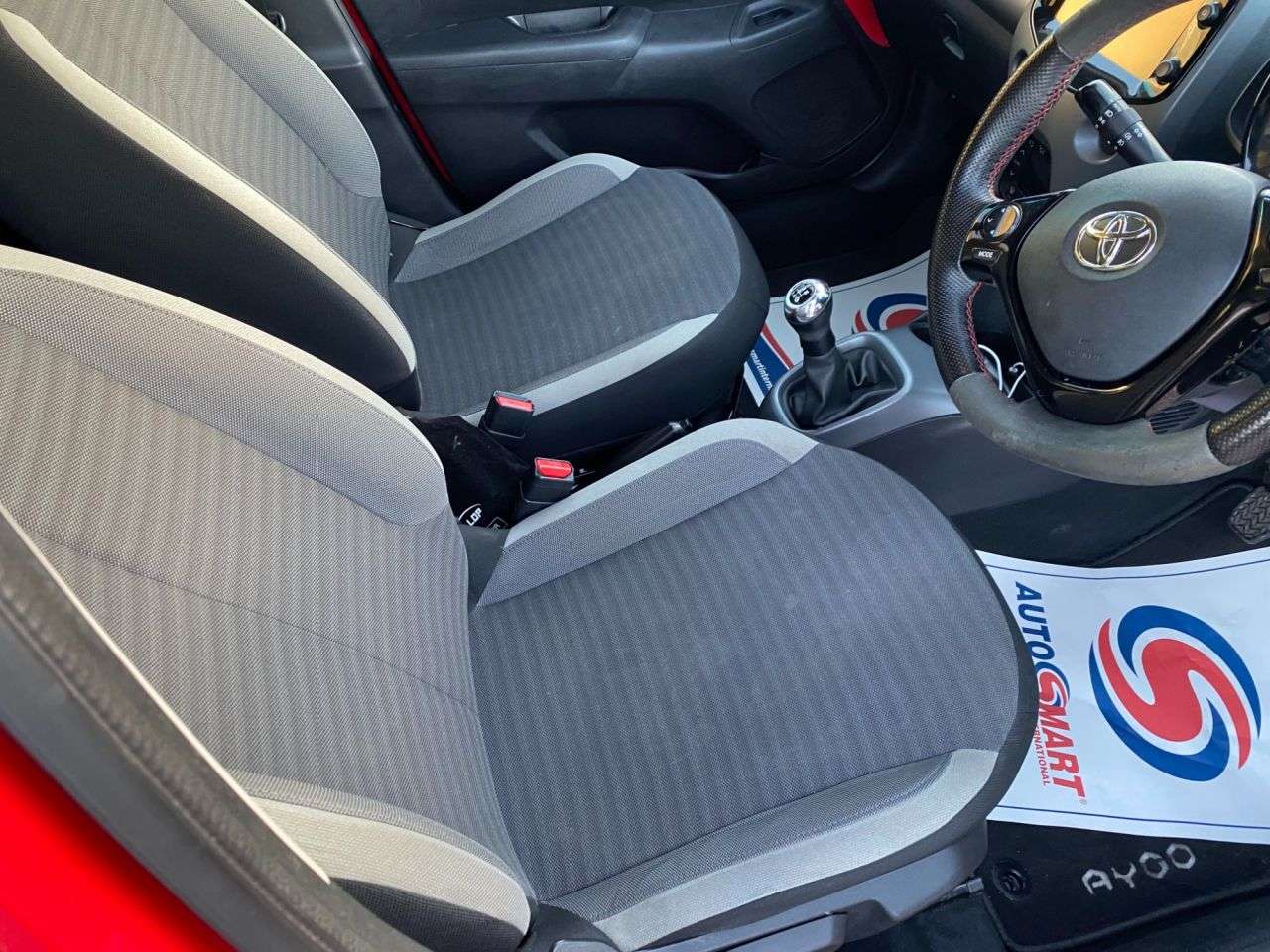 2018 TOYOTA AYGO 2018 TOYOTA AYGO