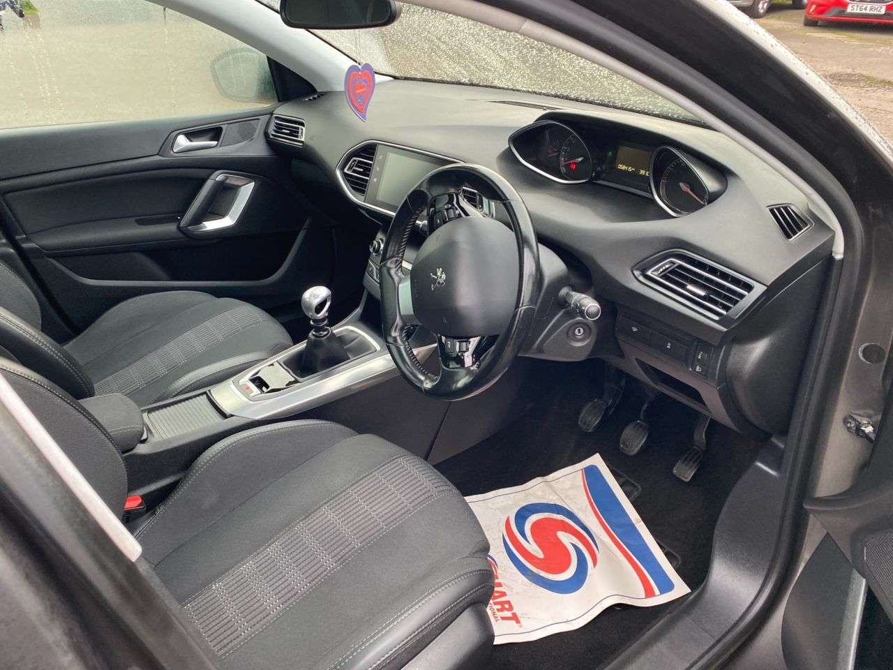 2017 PEUGEOT 308 2017 PEUGEOT 308