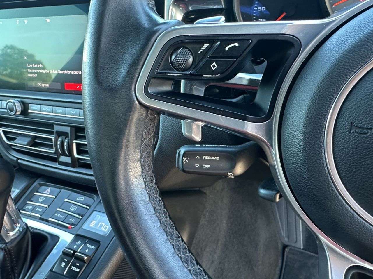 2020 PORSCHE MACAN 2020 PORSCHE MACAN