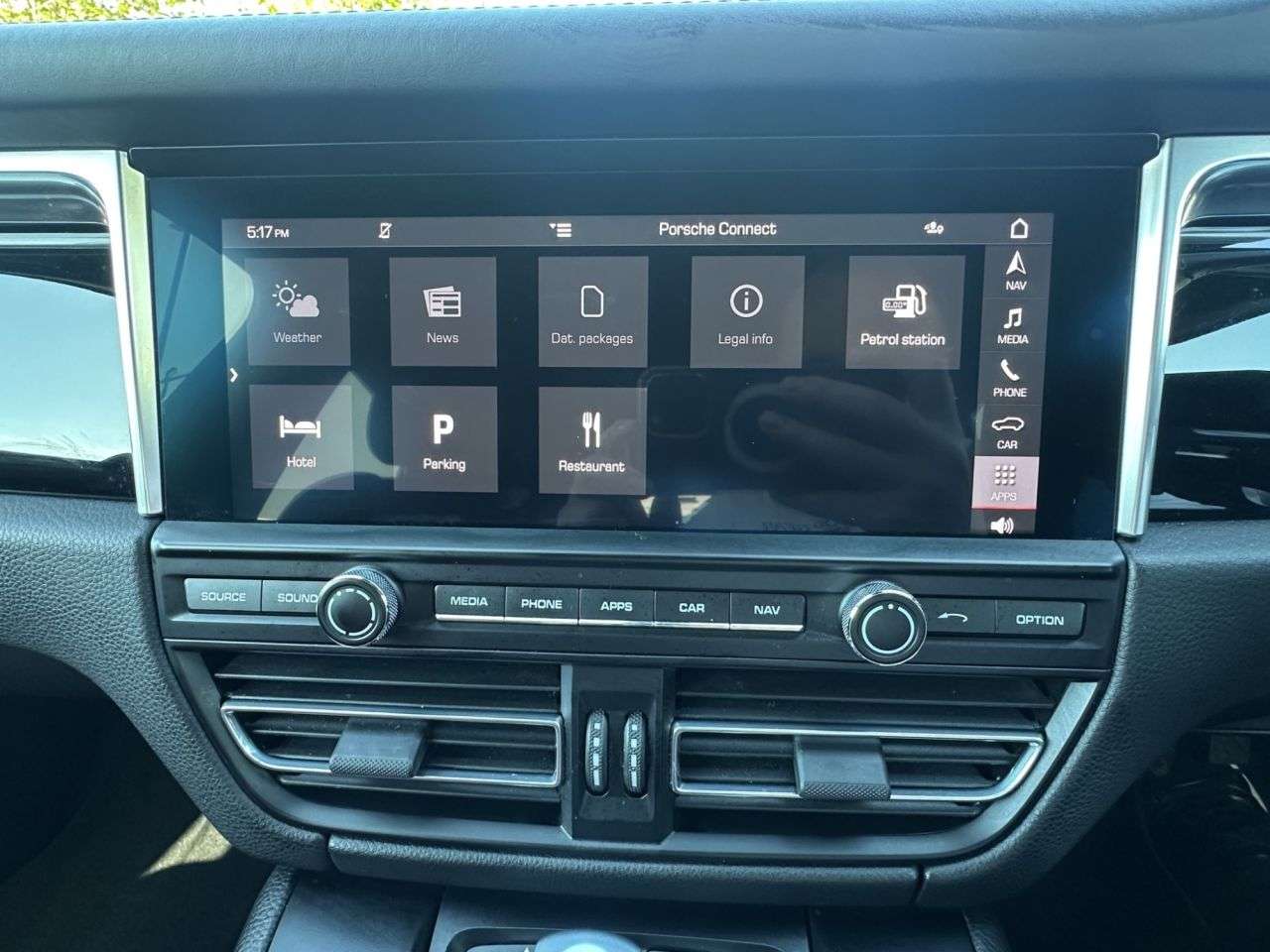 2020 PORSCHE MACAN 2020 PORSCHE MACAN