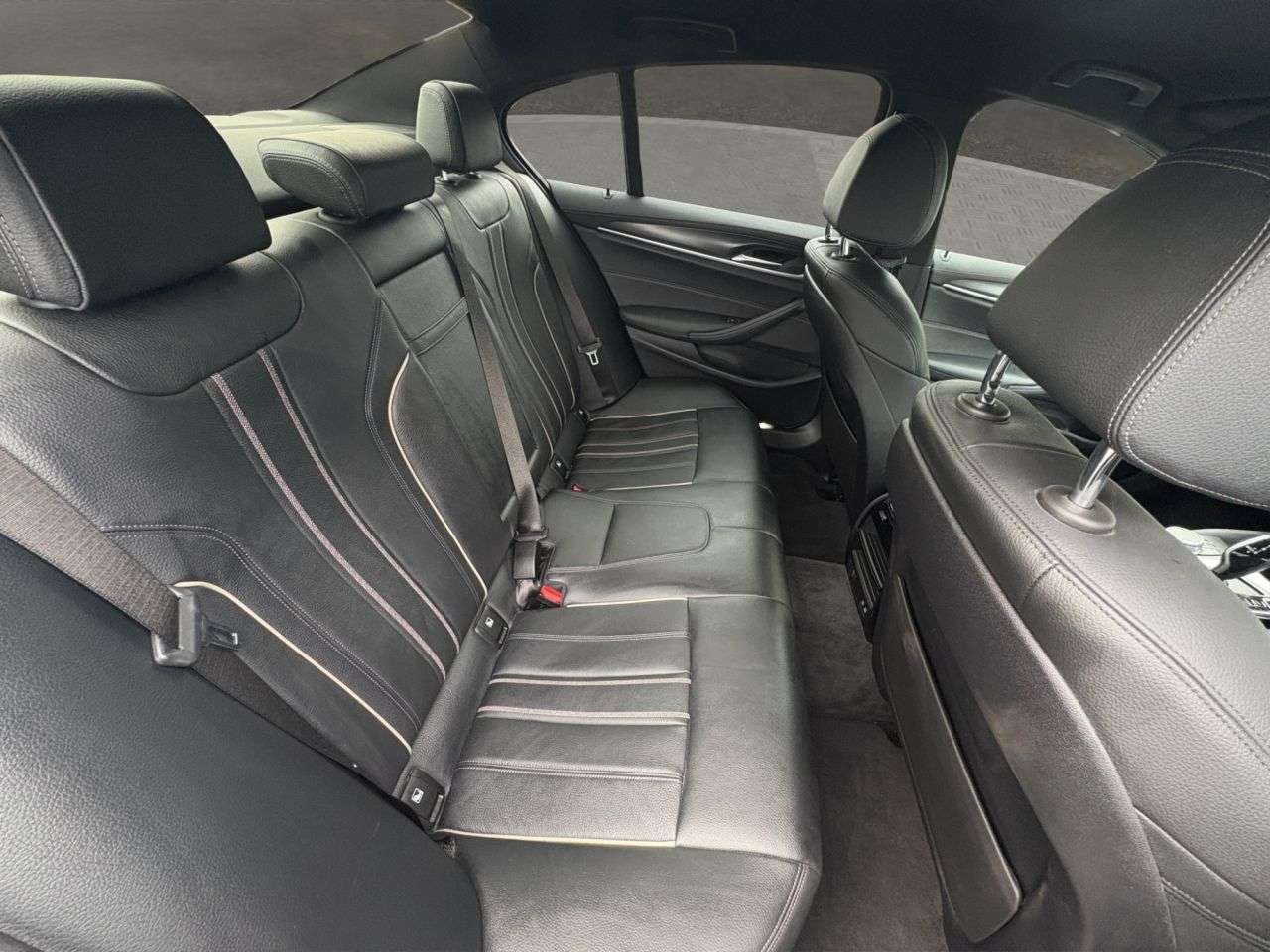 2022 BMW 5 SERIES 2022 BMW 5 SERIES