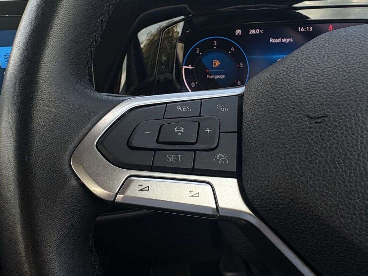 2021 VOLKSWAGEN GOLF 2021 VOLKSWAGEN GOLF