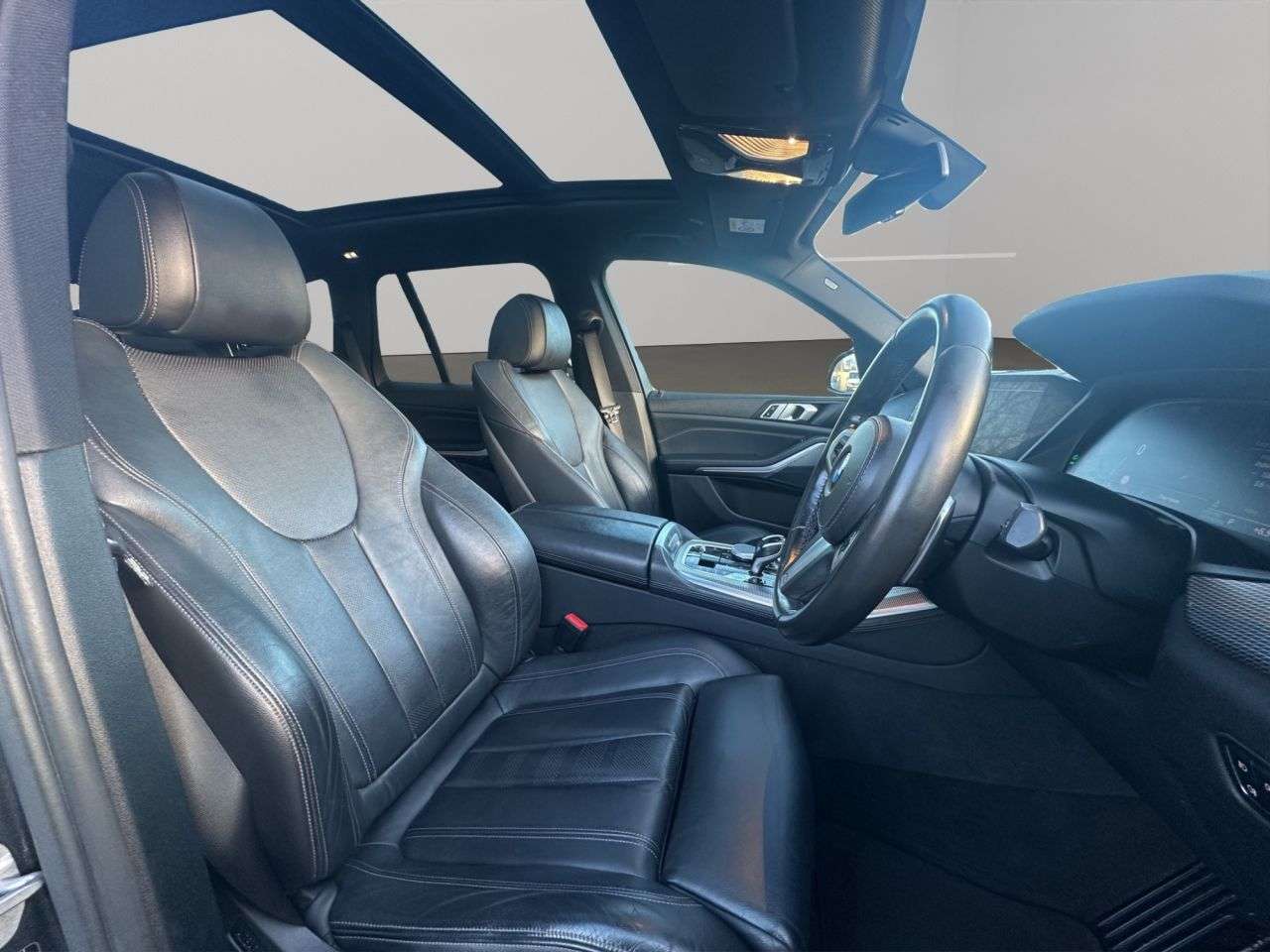 A 2019 BMW X5 M Sport xDrive Auto 3.0 30D 265BHP **FULL SERVICE HISTORY** A 2019 BMW X5 M Sport xDrive Auto 3.0 30D 265BHP **FULL SERVICE HISTORY**