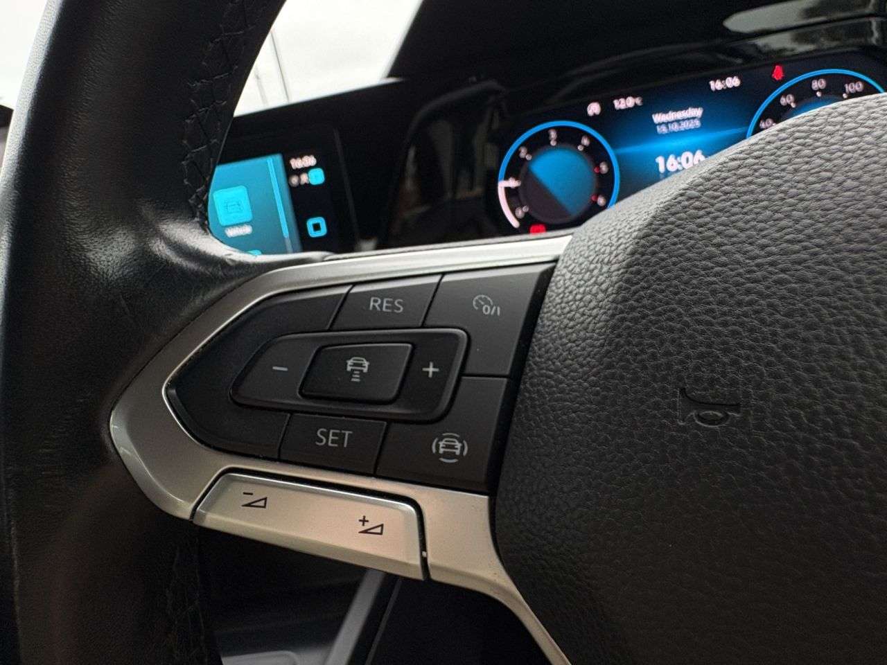 2022 VOLKSWAGEN GOLF 2022 VOLKSWAGEN GOLF