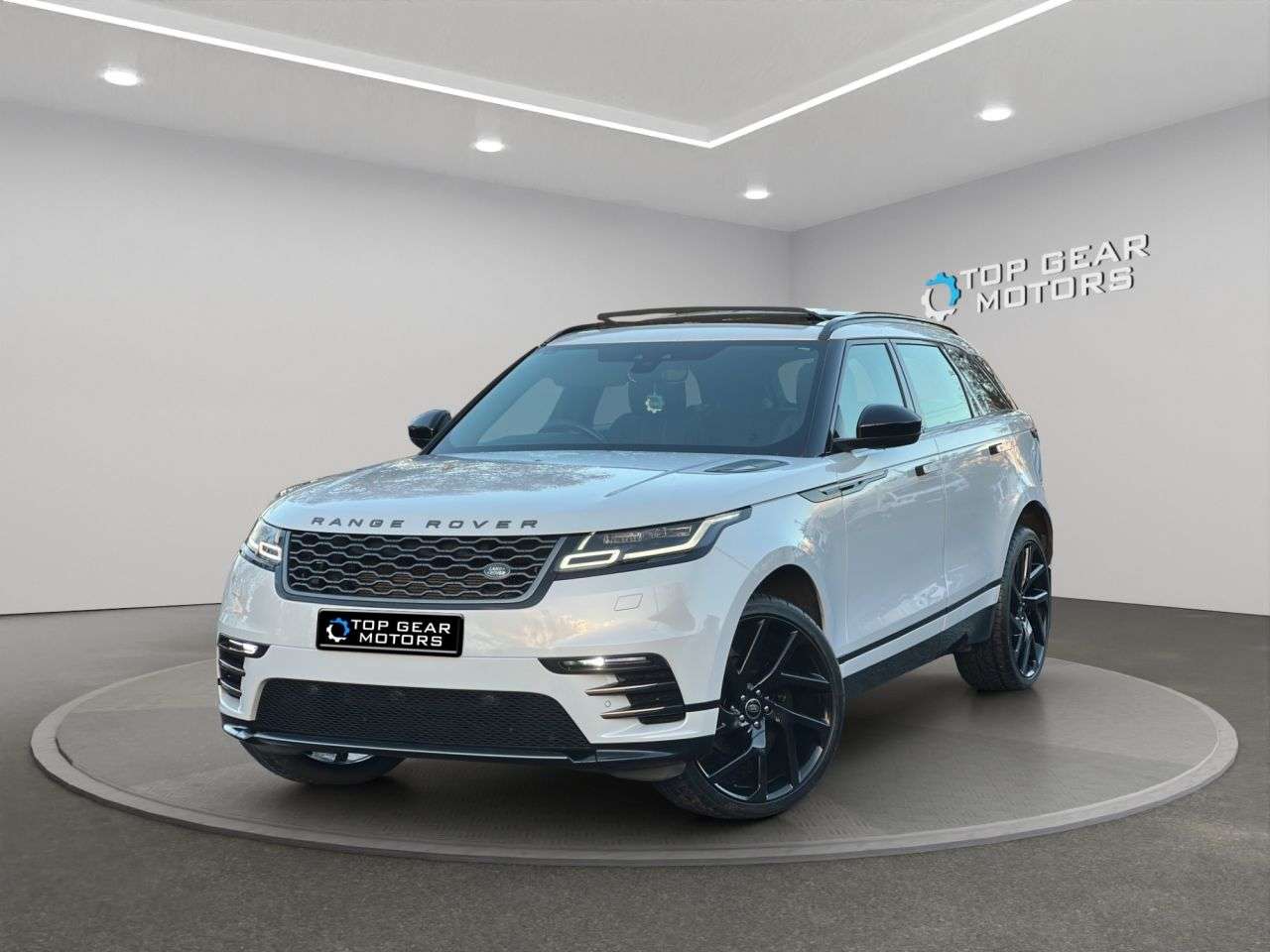 2018 LAND ROVER RANGE ROVER VELAR 2018 LAND ROVER RANGE ROVER VELAR