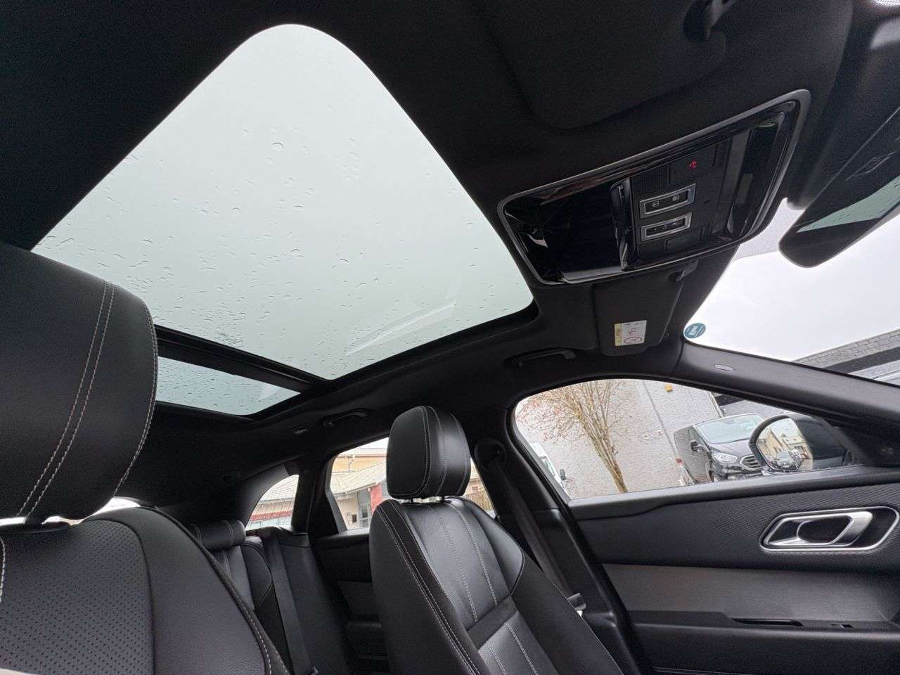 2018 LAND ROVER RANGE ROVER VELAR 2018 LAND ROVER RANGE ROVER VELAR