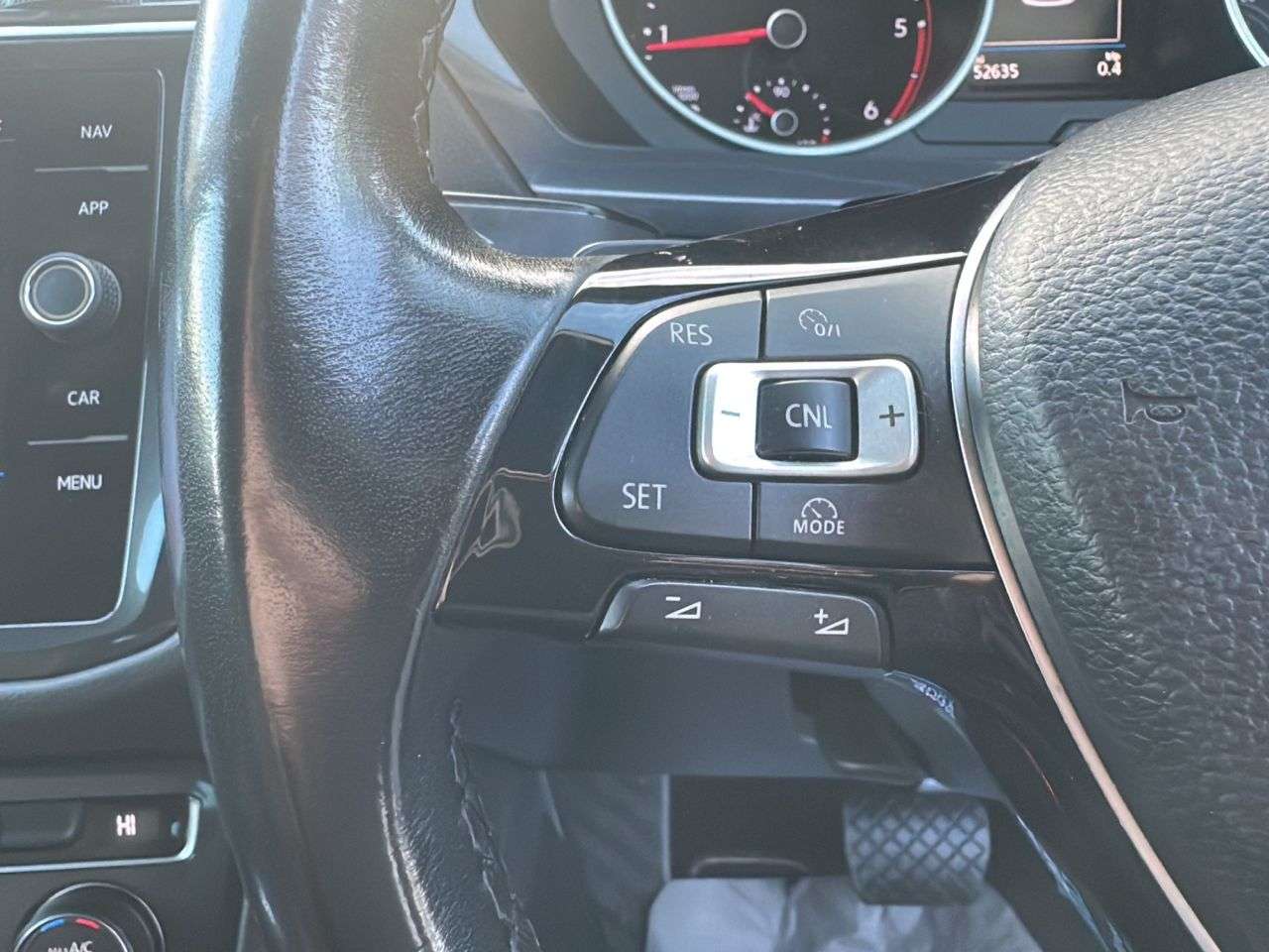 2017 VOLKSWAGEN TIGUAN 2017 VOLKSWAGEN TIGUAN