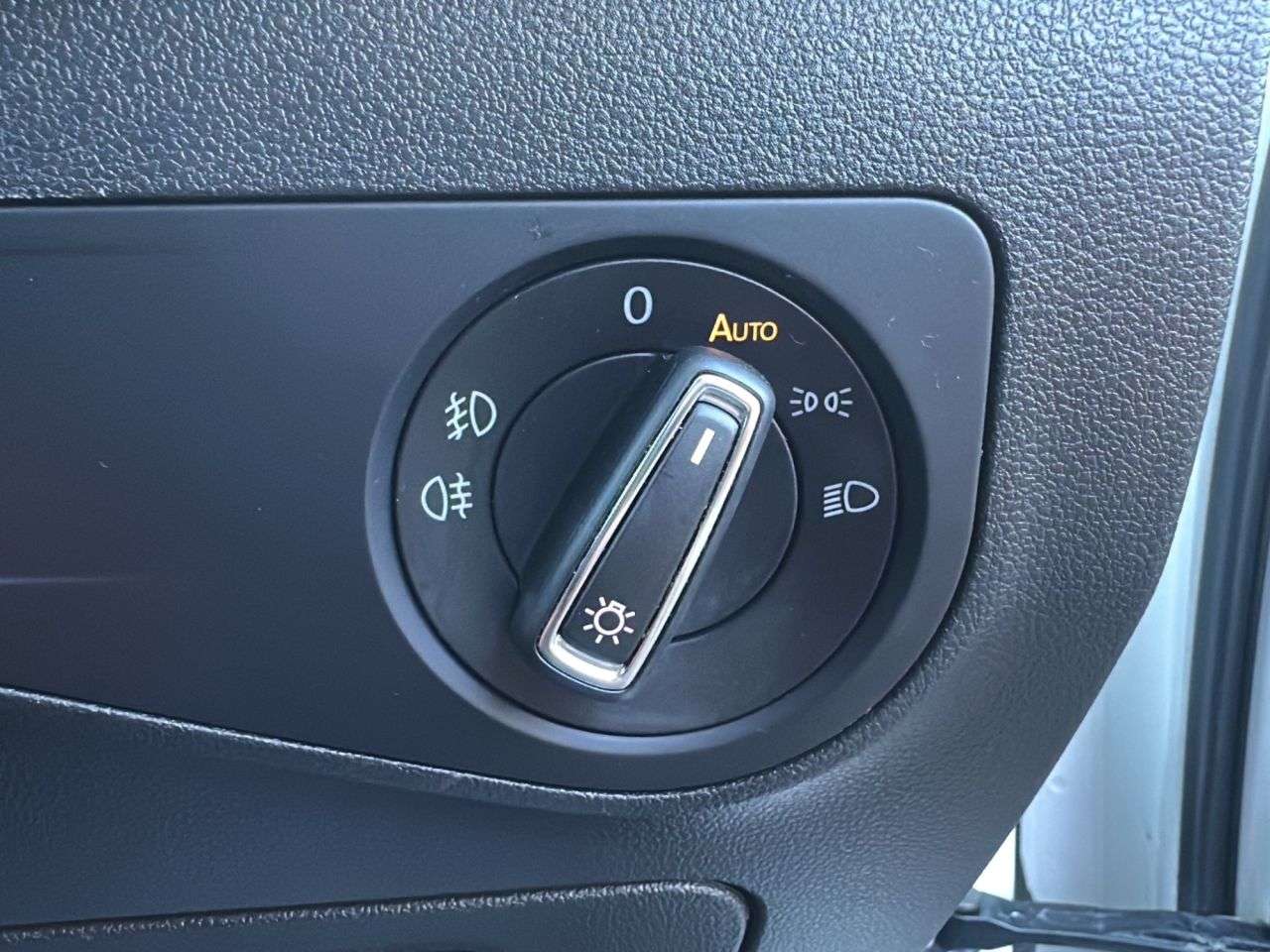 2017 VOLKSWAGEN TIGUAN 2017 VOLKSWAGEN TIGUAN