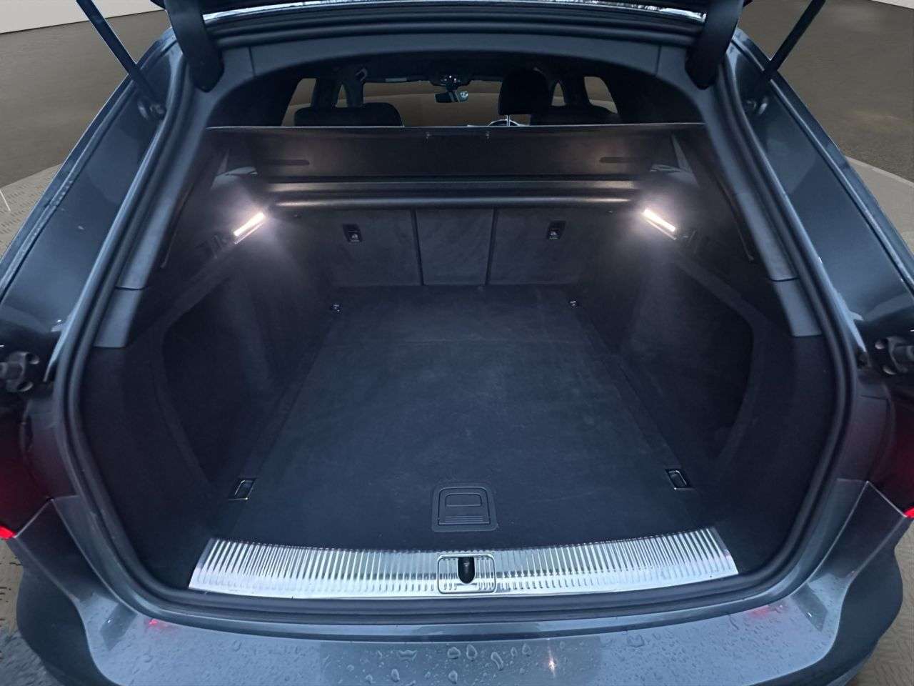 2021 AUDI A4 AVANT 2021 AUDI A4 AVANT