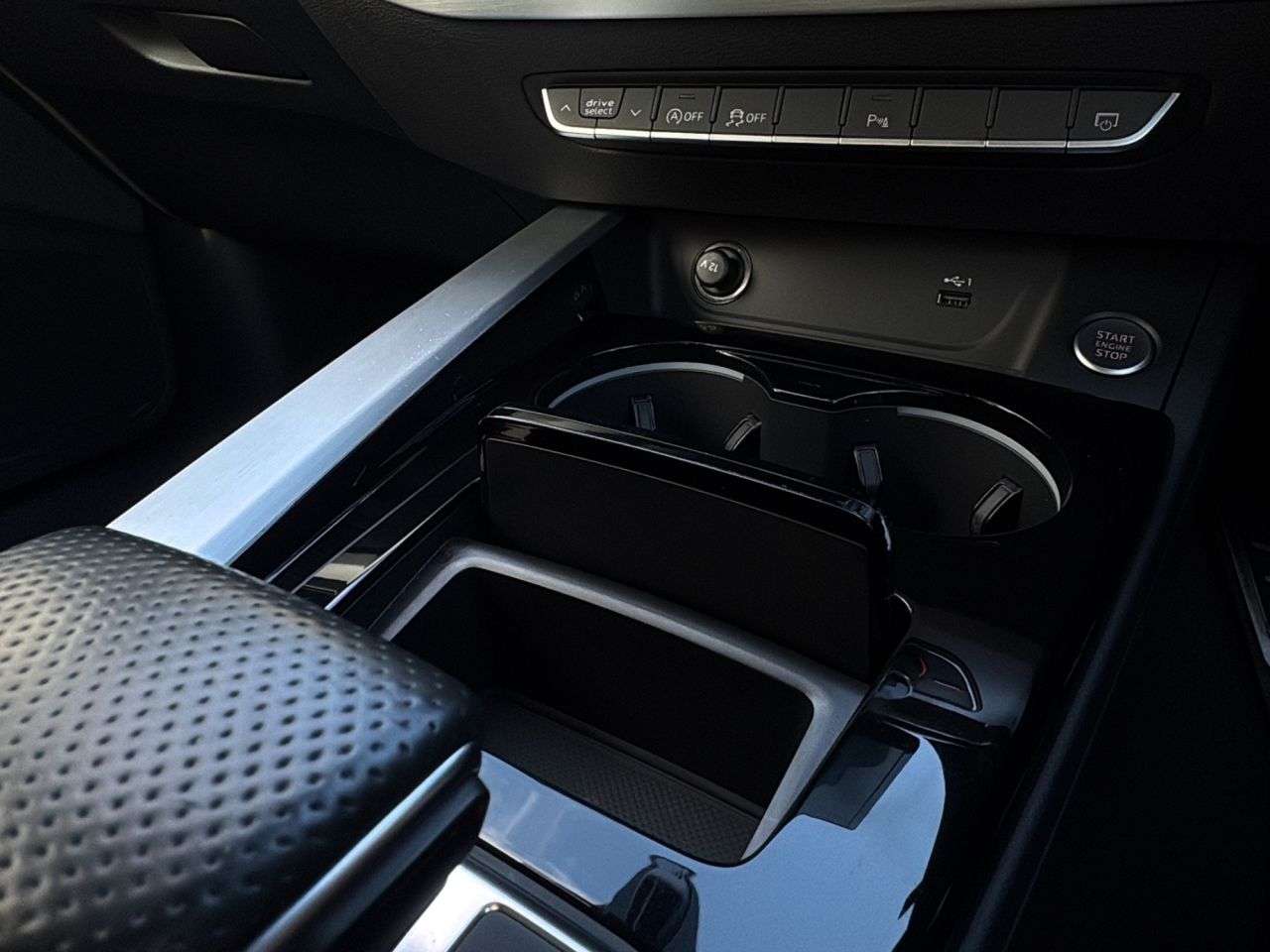 2021 AUDI A4 AVANT 2021 AUDI A4 AVANT