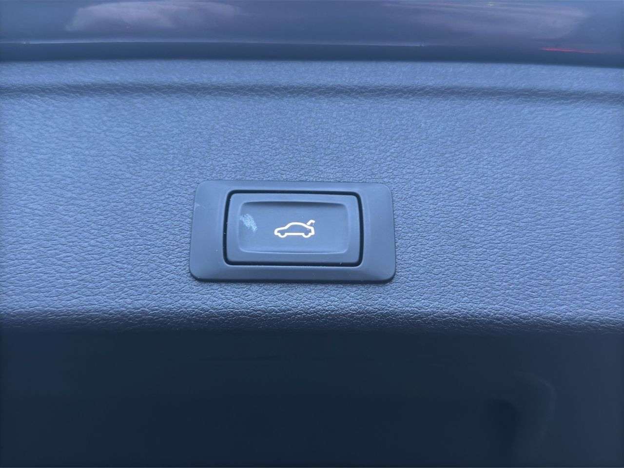 2021 AUDI A4 AVANT 2021 AUDI A4 AVANT