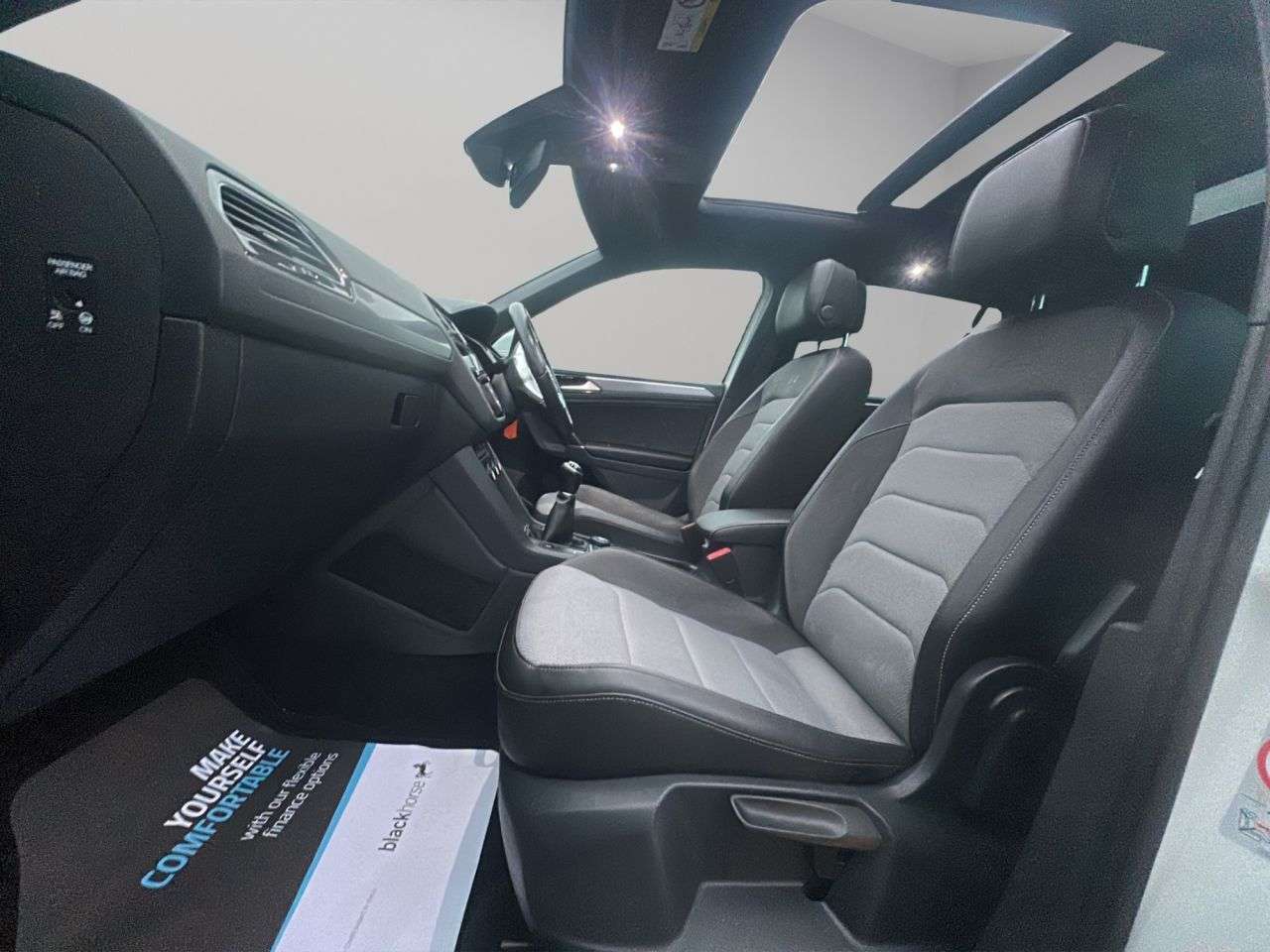 2017 VOLKSWAGEN TIGUAN 2017 VOLKSWAGEN TIGUAN