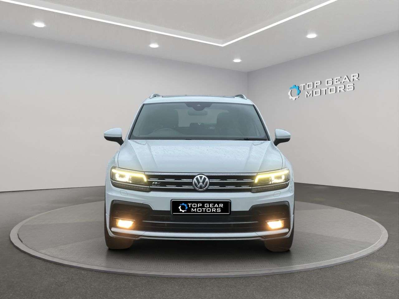 2017 VOLKSWAGEN TIGUAN 2017 VOLKSWAGEN TIGUAN