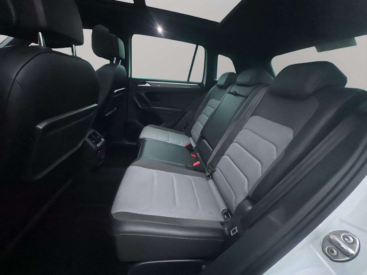 2017 VOLKSWAGEN TIGUAN 2017 VOLKSWAGEN TIGUAN