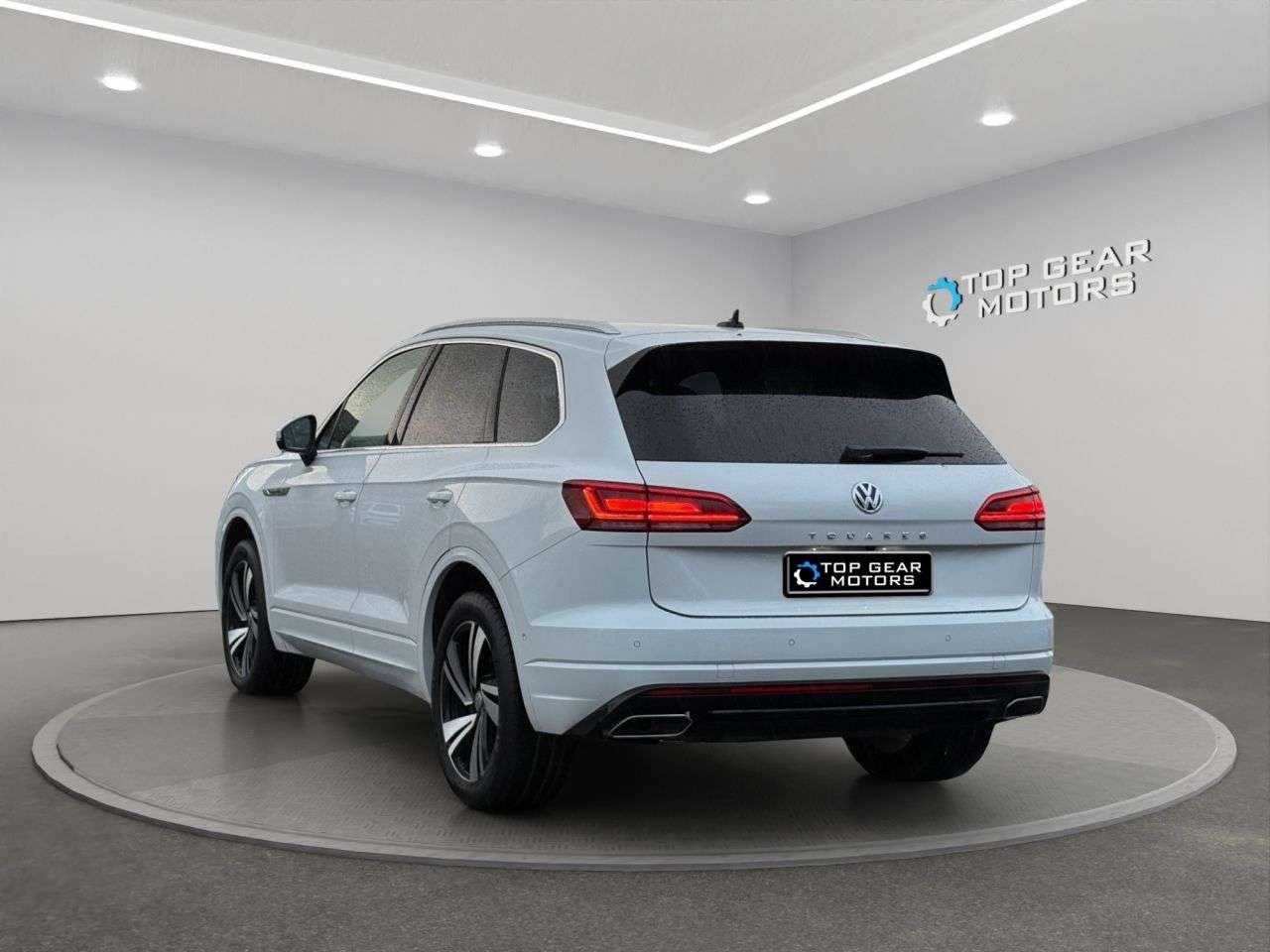 2019 VOLKSWAGEN TOUAREG 2019 VOLKSWAGEN TOUAREG