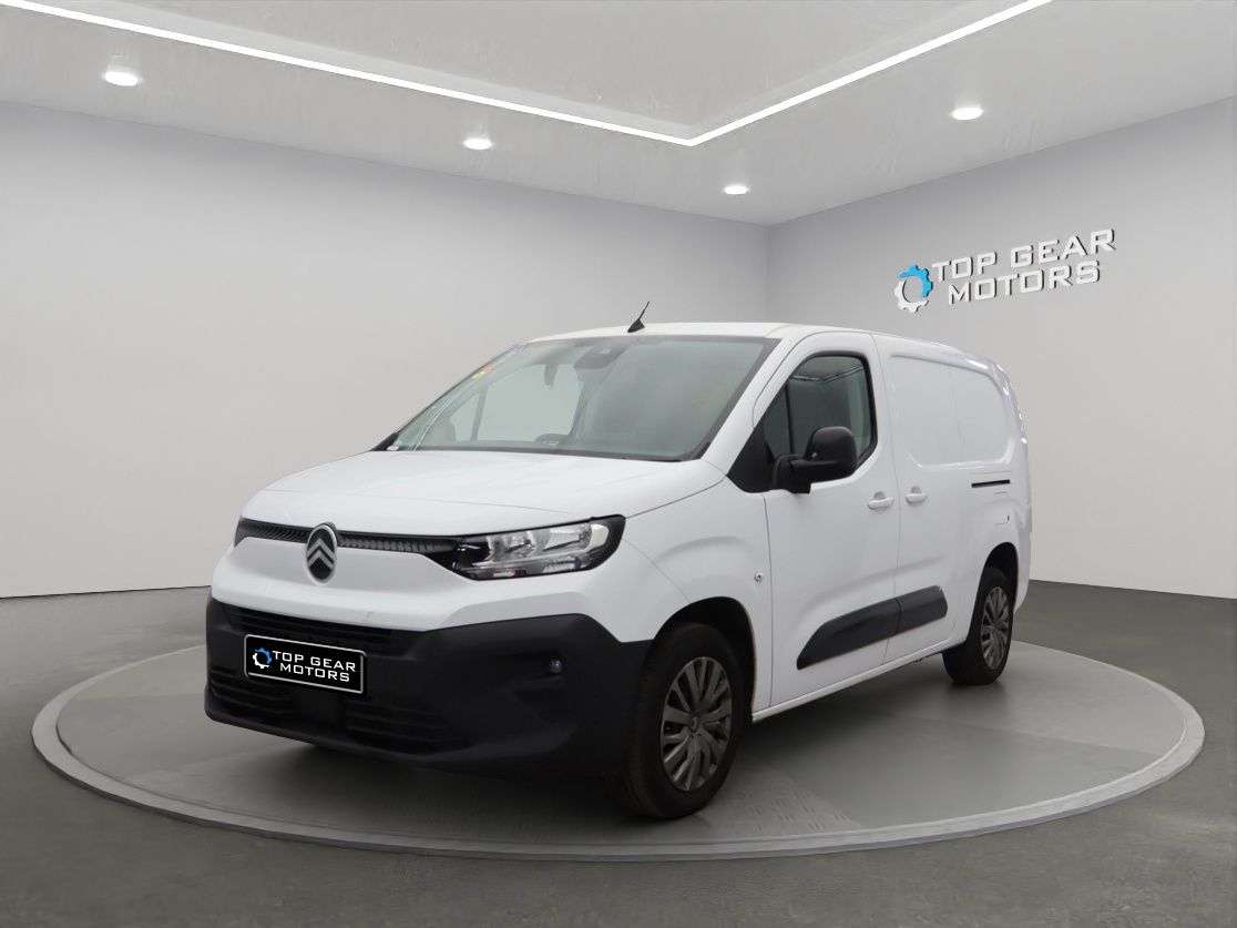 A 2024 CITROEN BERLINGO 1.5 BlueHDi 950 100 BHP Driver XL Panel Van Manual LWB REAR VIEW CAM, AIR C A 2024 CITROEN BERLINGO 1.5 BlueHDi 950 100 BHP Driver XL Panel Van Manual LWB REAR VIEW CAM, AIR C