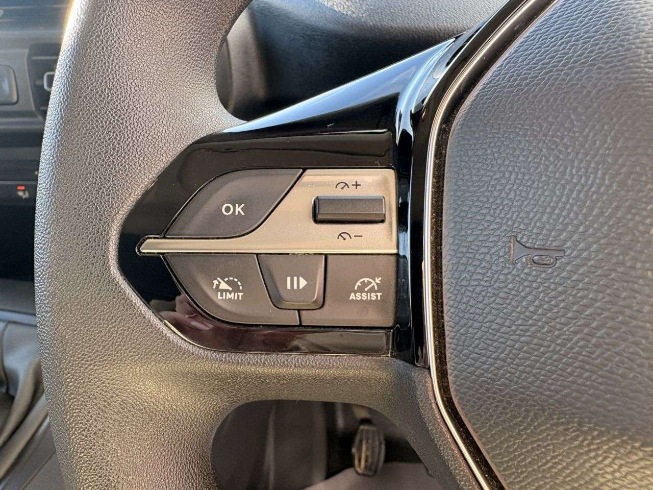 2024 PEUGEOT PARTNER 2024 PEUGEOT PARTNER