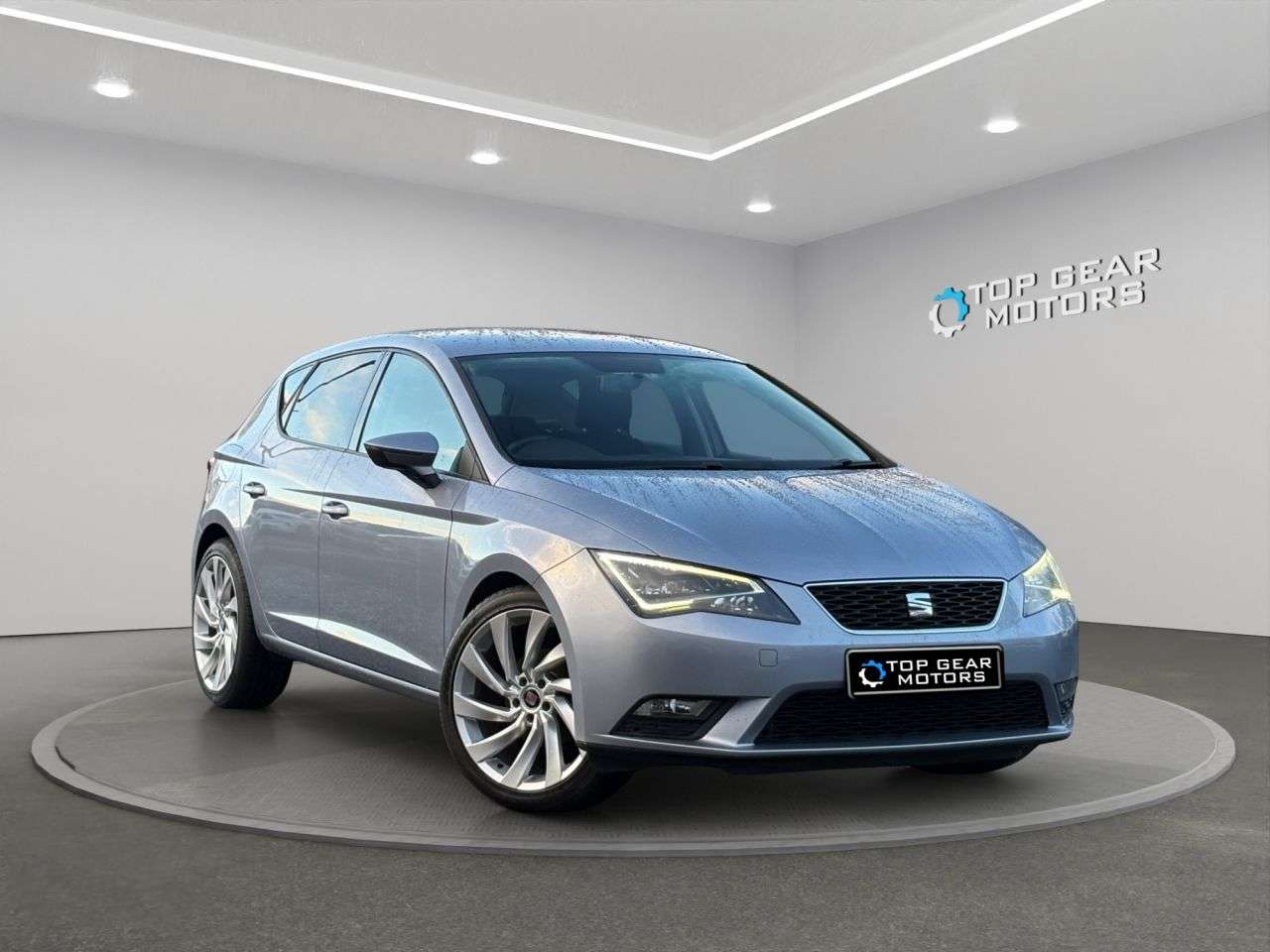 A 2016 SEAT LEON SE DYNAMIC TECHNOLOGY DSG 1.6 TDI 110 BHP *PARKING SENSORS, CRUISE CONTROL* A 2016 SEAT LEON SE DYNAMIC TECHNOLOGY DSG 1.6 TDI 110 BHP *PARKING SENSORS, CRUISE CONTROL*